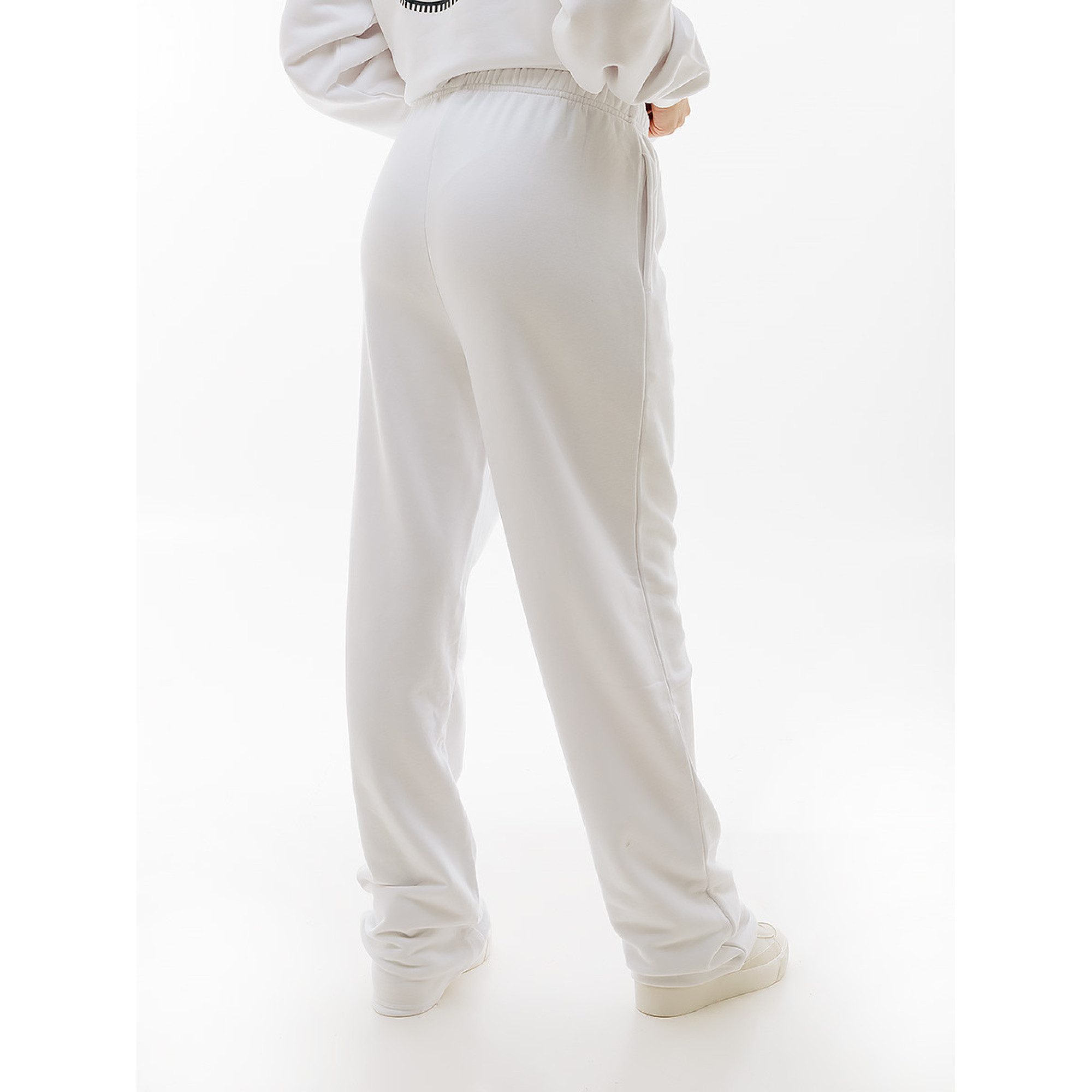 Жіночі Штани Ellesse Pirlonne Jog pant Білий XS (7dSGV20269-908 XS) - 1 - Robinzon.ua