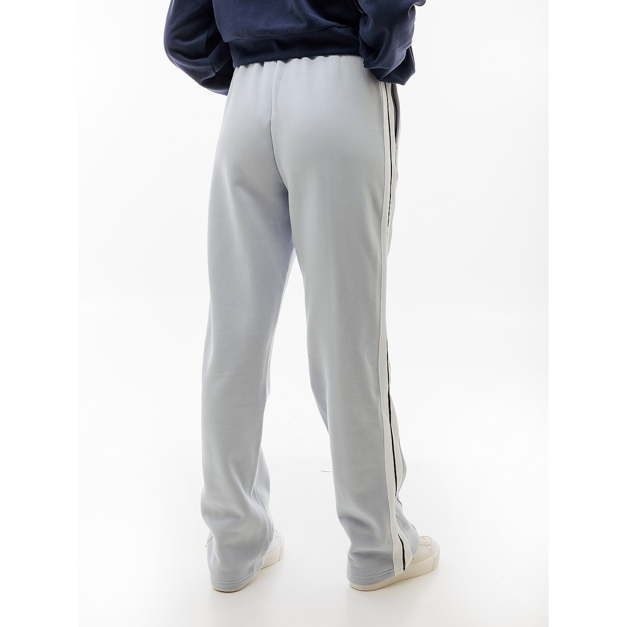 Жіночі Штани Ellesse Pierra Track Pant Блакитний L (7dSGV19981-426 L) - 1 - Robinzon.ua