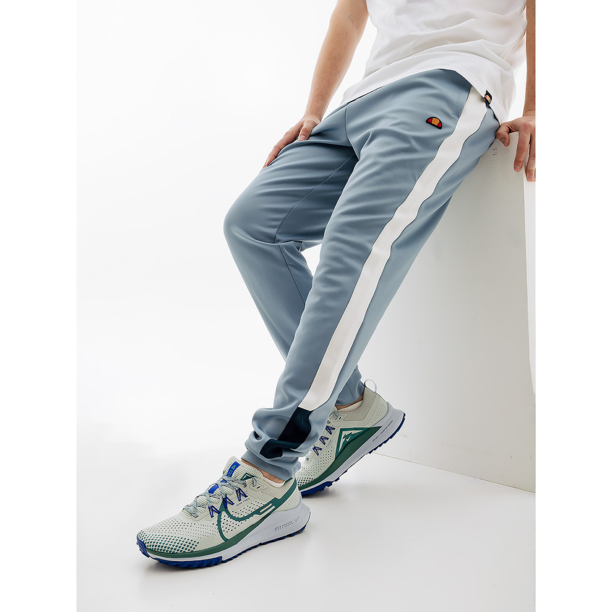Чоловічі Штани Ellesse Scuole Track Pant Блакитний XL (7dSHR17432-426 XL) - 2 - Robinzon.ua