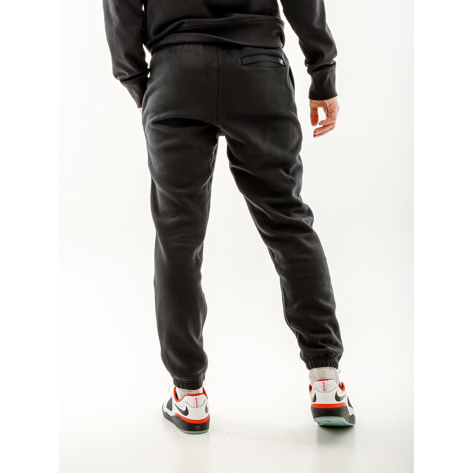 Чоловічі Штани New Balance Essentials Winter Чорний XL (7dMP33518BK XL) - 2 - Robinzon.ua