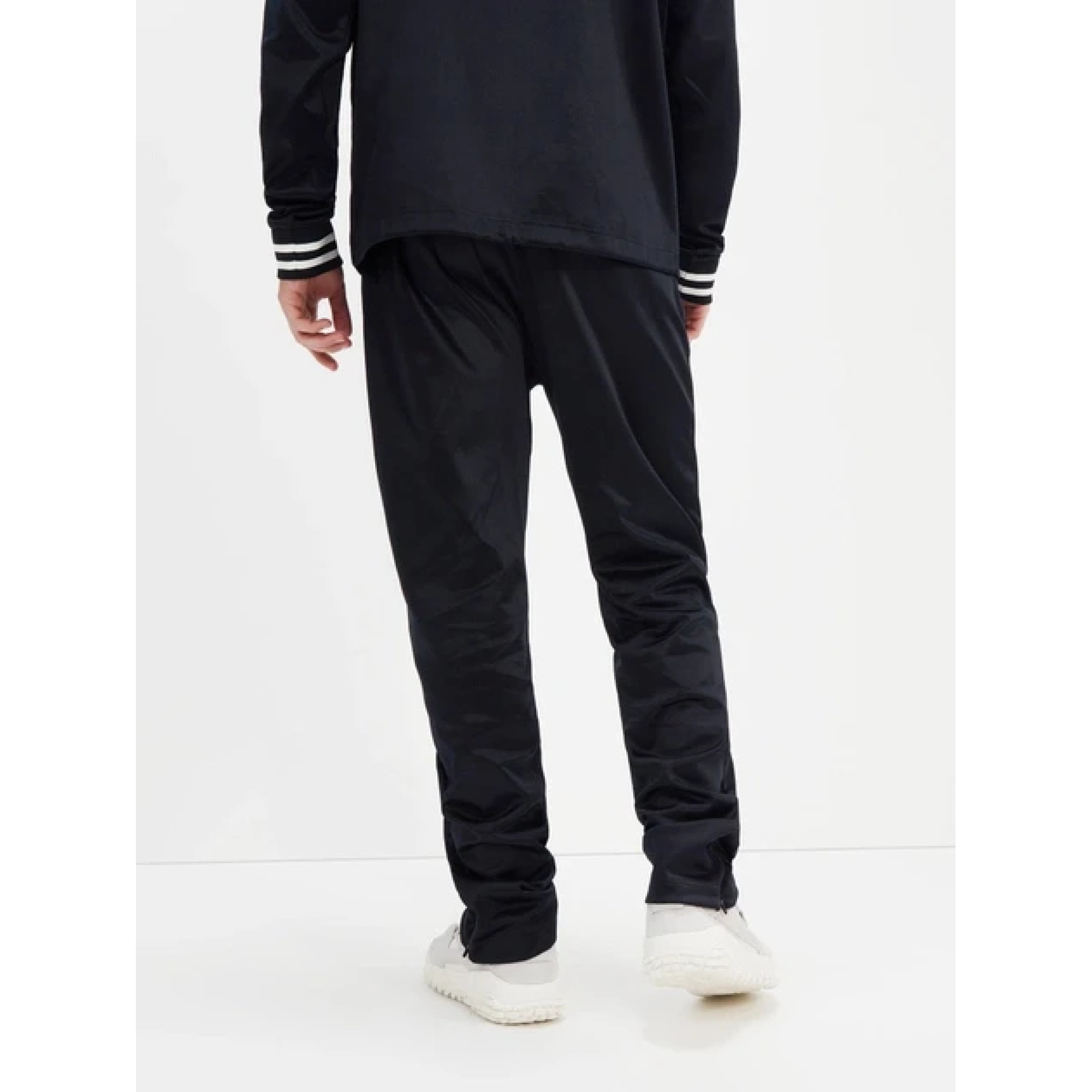 Чоловічі Штани Ellesse Salino Track pant Чорний S (7dSUV20194-011 S) - 1 - Robinzon.ua