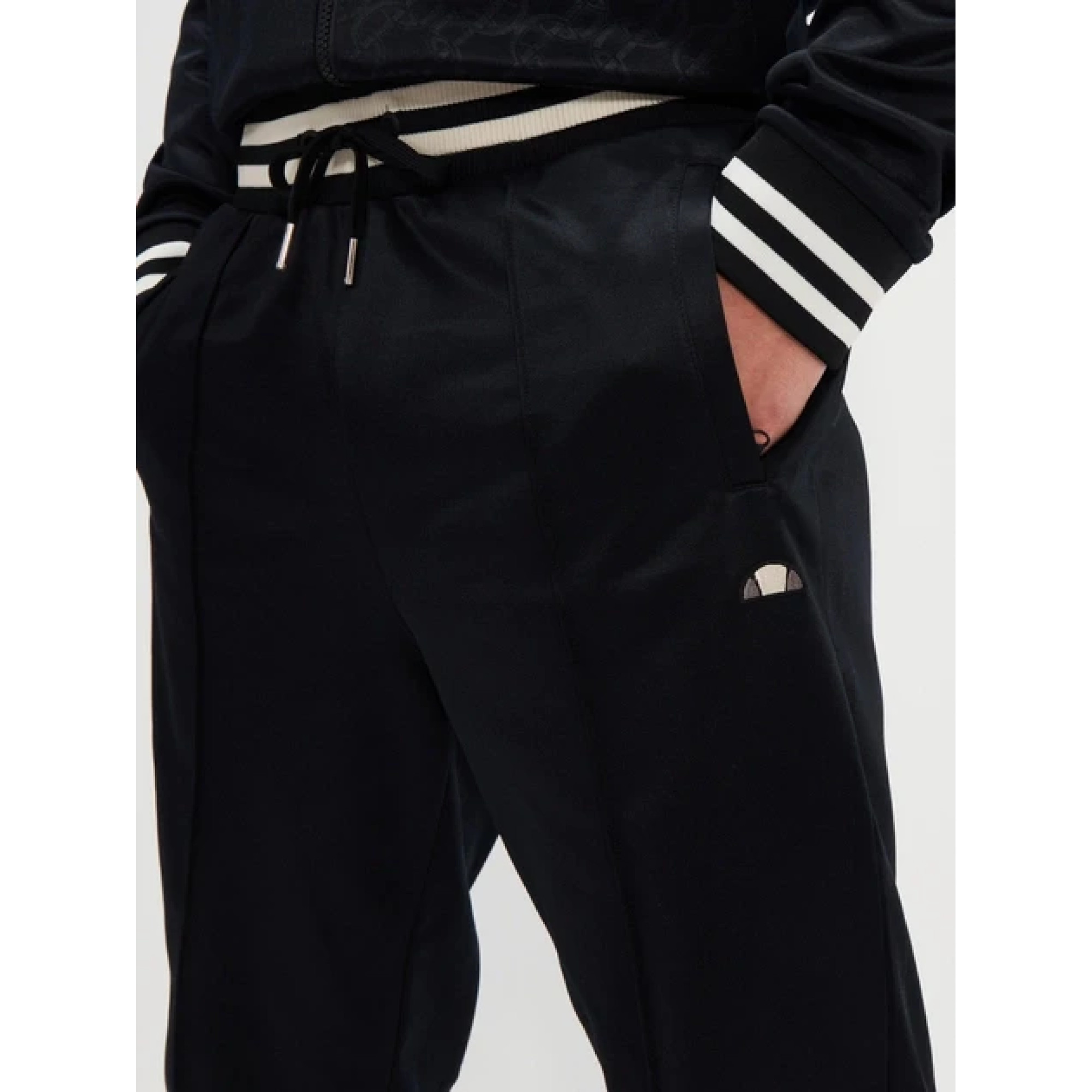 Чоловічі Штани Ellesse Salino Track pant Чорний S (7dSUV20194-011 S) - 3 - Robinzon.ua