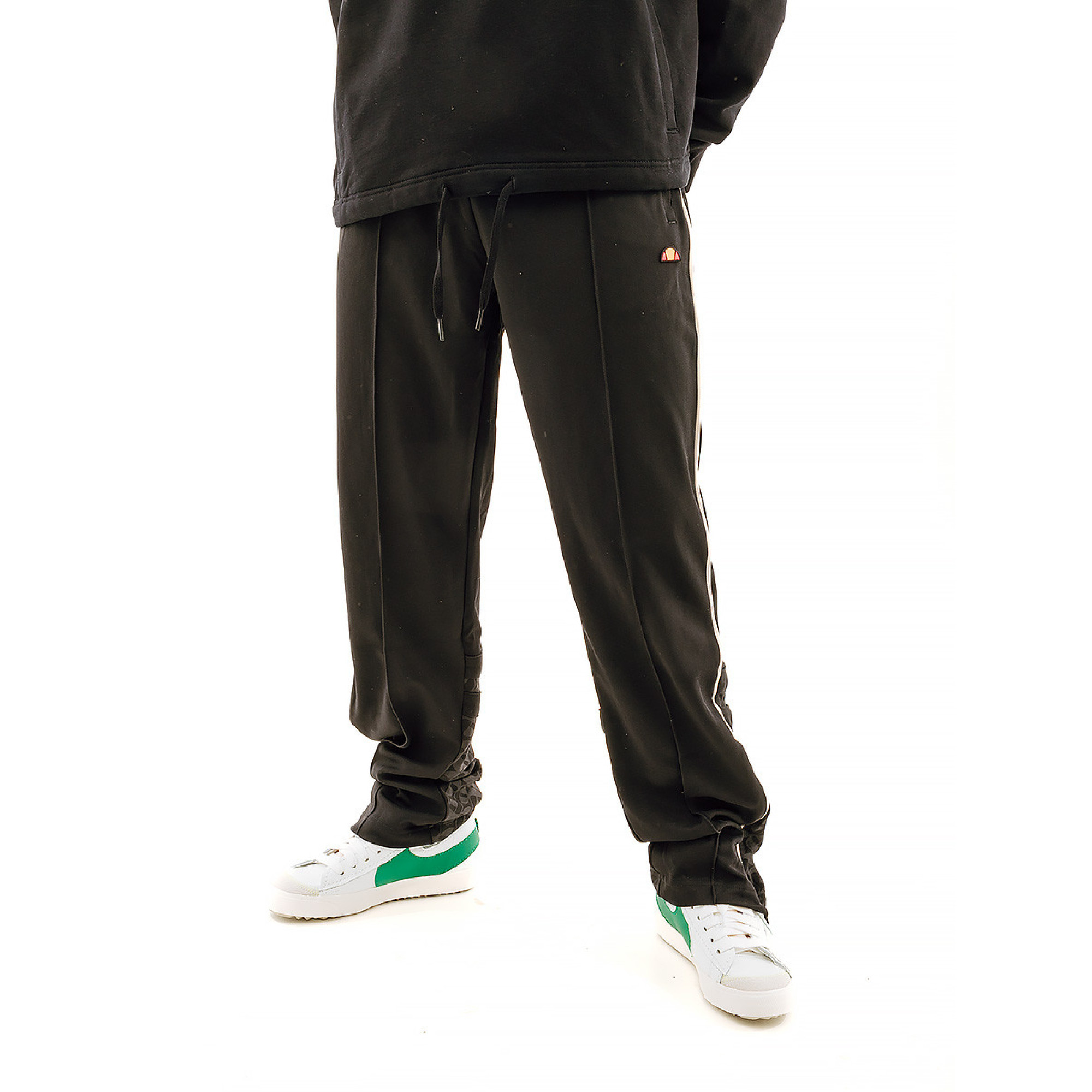 Чоловічі Штани Ellesse Fornace Track pant Чорний L (7dSUT19257-011 L) - Robinzon.ua
