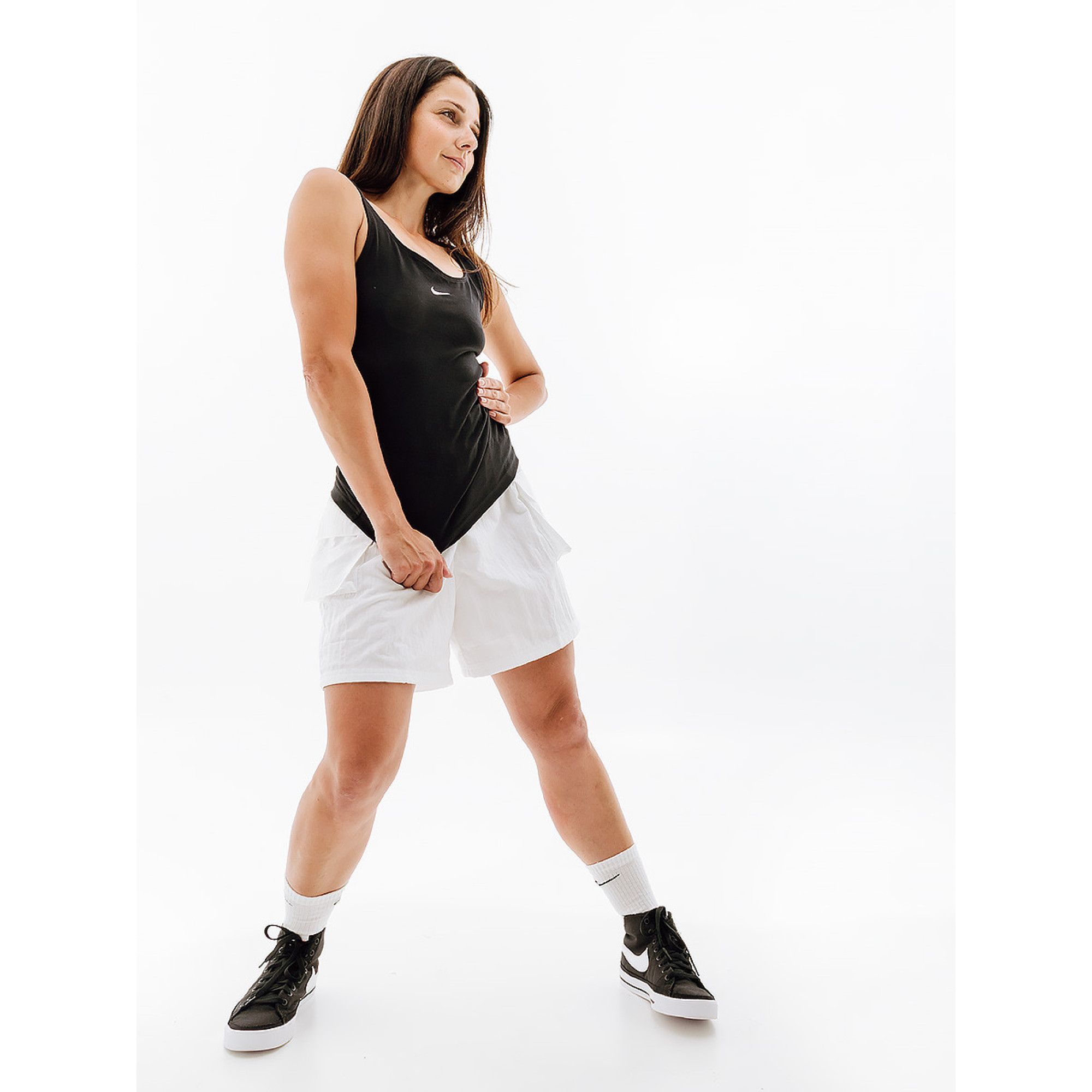 Жіноча Майка Nike W NSW ESSNTL CAMI TANK Чорний  L (7dDH1345-010 L) - 1 - Robinzon.ua