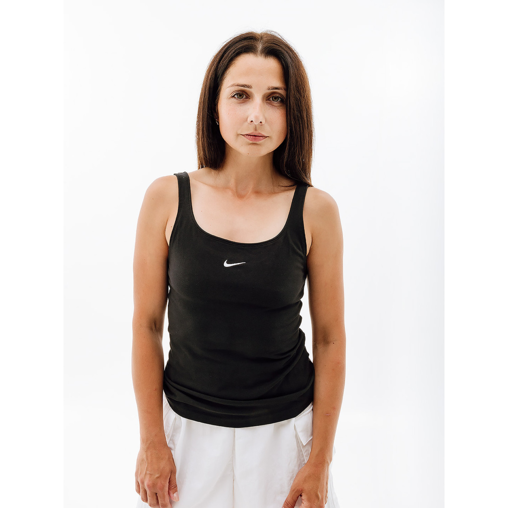 Жіноча Майка Nike W NSW ESSNTL CAMI TANK Чорний  L (7dDH1345-010 L) - Robinzon.ua