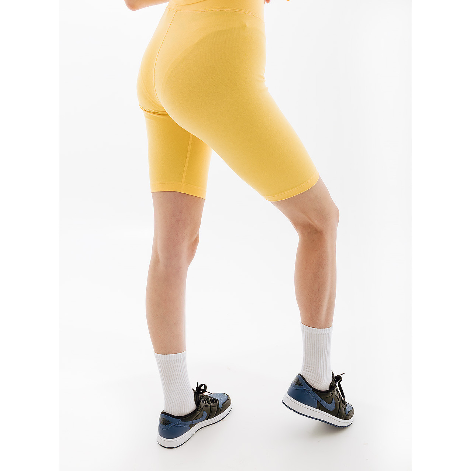 Женские Шорты Nike W NSW ESSNTL MR BIKER SHORT  Желтый S (7dCZ8526-795 S) - 1 - Robinzon.ua