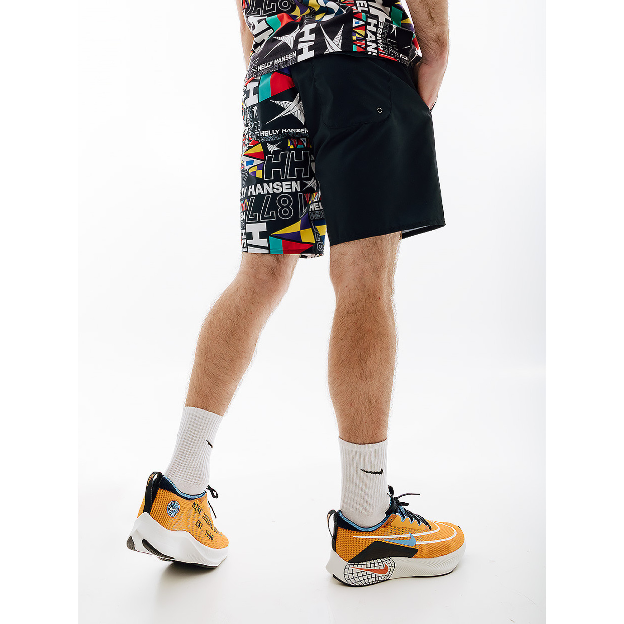 Мужские Шорты HELLY HANSEN NEWPORT BOARDSHORTS Разноцветный 33 (7d34277-599 33) - 1 Мужские Шорты HELLY HANSEN NEWPORT BOARDSHORTS Разноцветный 33 (7d34277-599 33) - 1 - Robinzon.ua