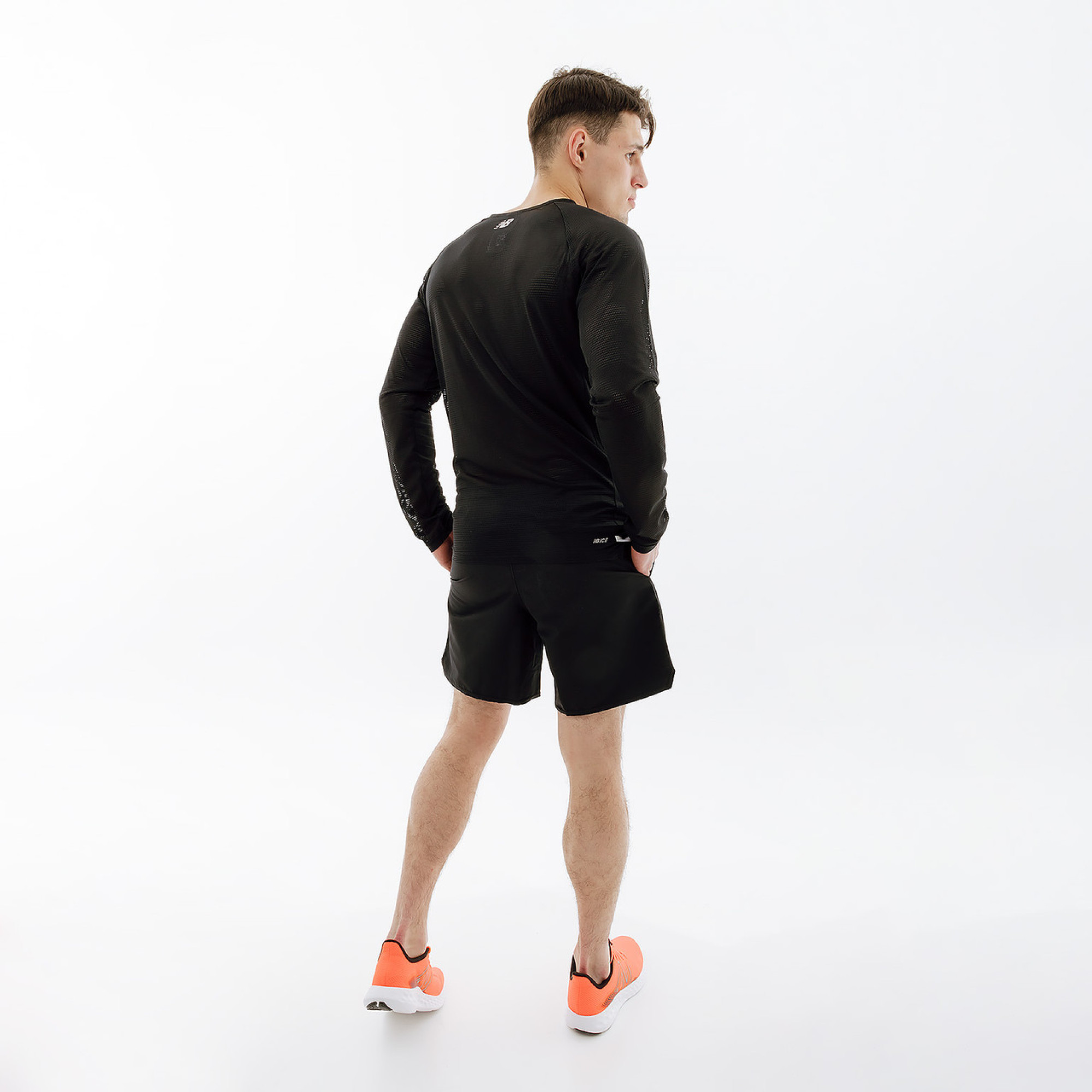 Чоловічі Шорти New Balance Essentials Reimagined Woven Чорний  XL (7dMS31519BK XL) - 2 - Robinzon.ua