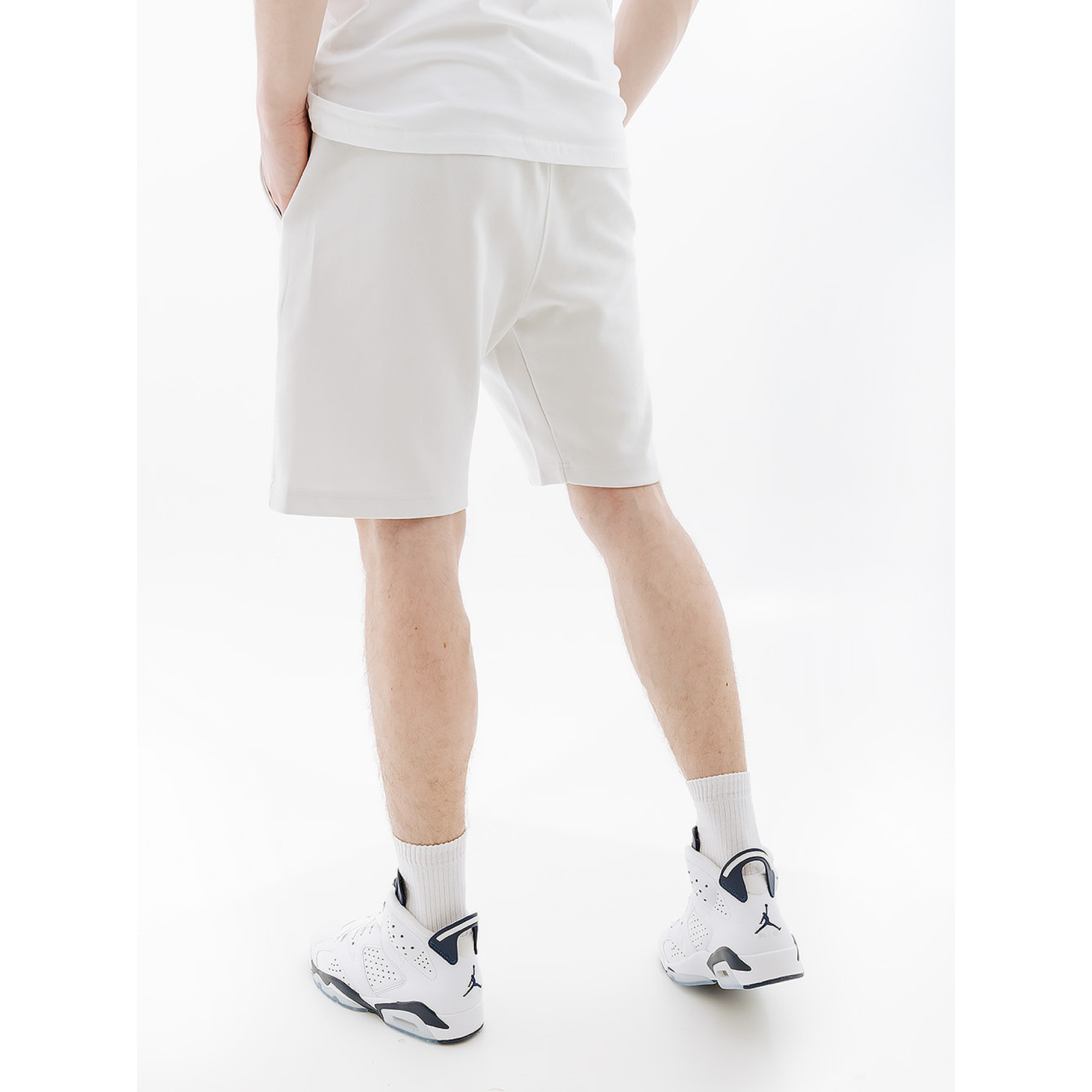 Чоловічі Шорти HELLY HANSEN MOVE SWEAT SHORTS Білий XL (7d53710-823 XL) - 1 - Robinzon.ua