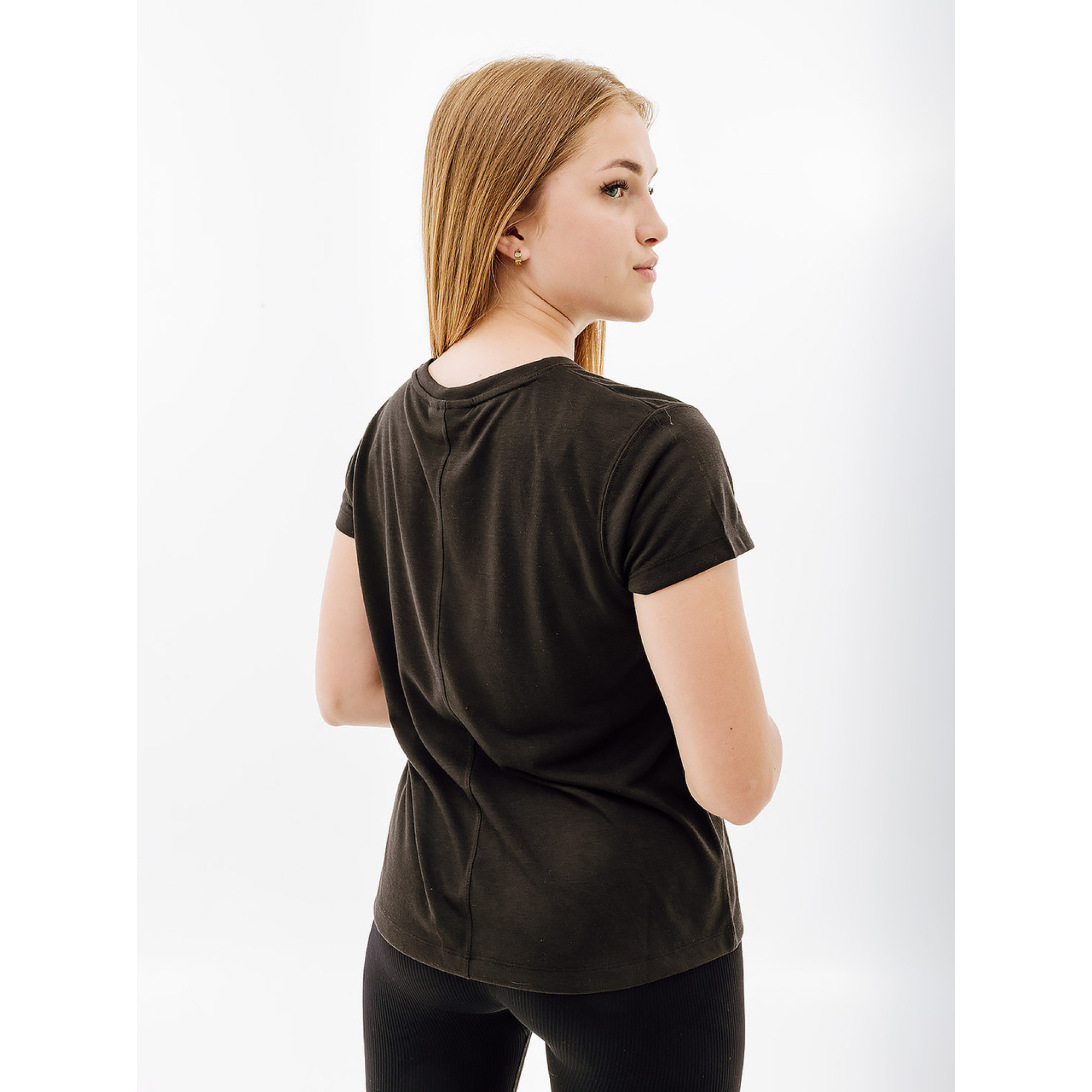 Жіноча Футболка HELLY HANSEN W ALLURE T-SHIRT Чорний S (7d53970-990 S) - 1 - Robinzon.ua