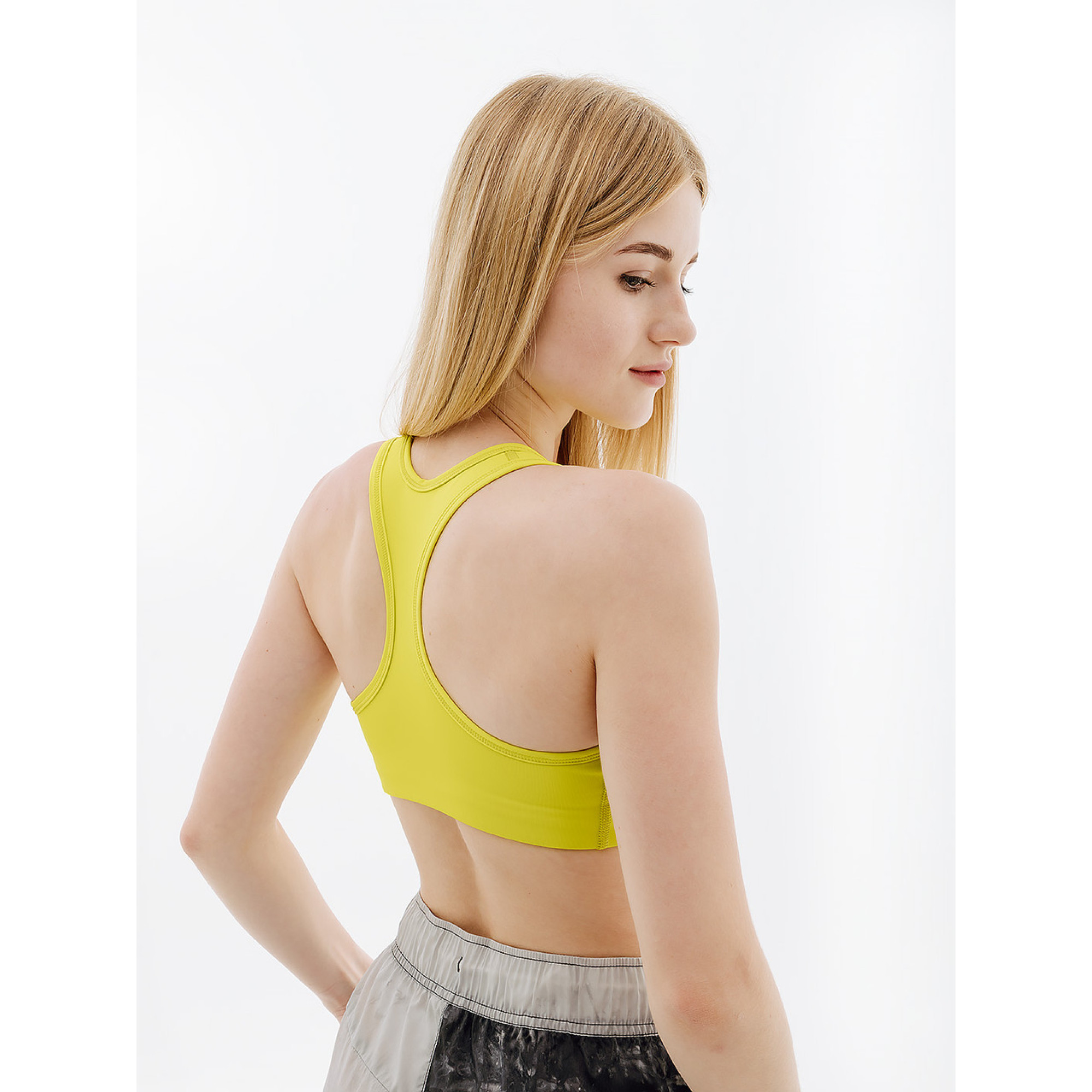 Жіночий Топ Nike W NK DF SWSH NONPDED BRA Салатовий M (7dBV3630-308 M) - 3 - Robinzon.ua