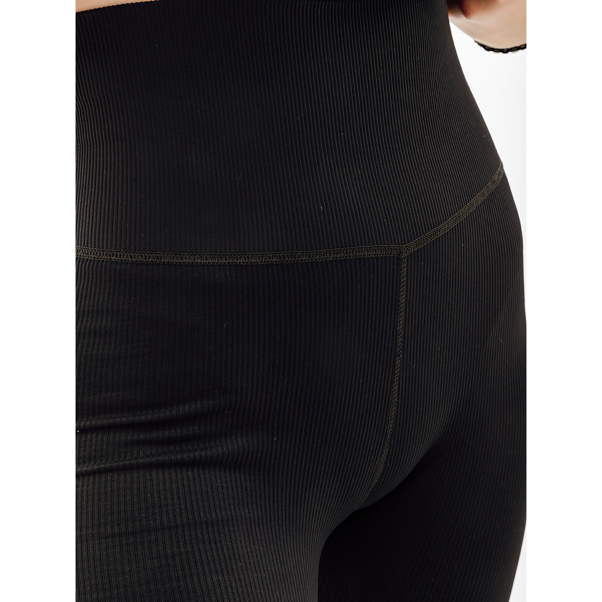 Жіночі Легінси HELLY HANSEN W ALLURE SEAMLESS LEGGINGS Чорний M (7d53931-990 M) - 4 Жіночі Легінси HELLY HANSEN W ALLURE SEAMLESS LEGGINGS Чорний M (7d53931-990 M) - 4 - Robinzon.ua