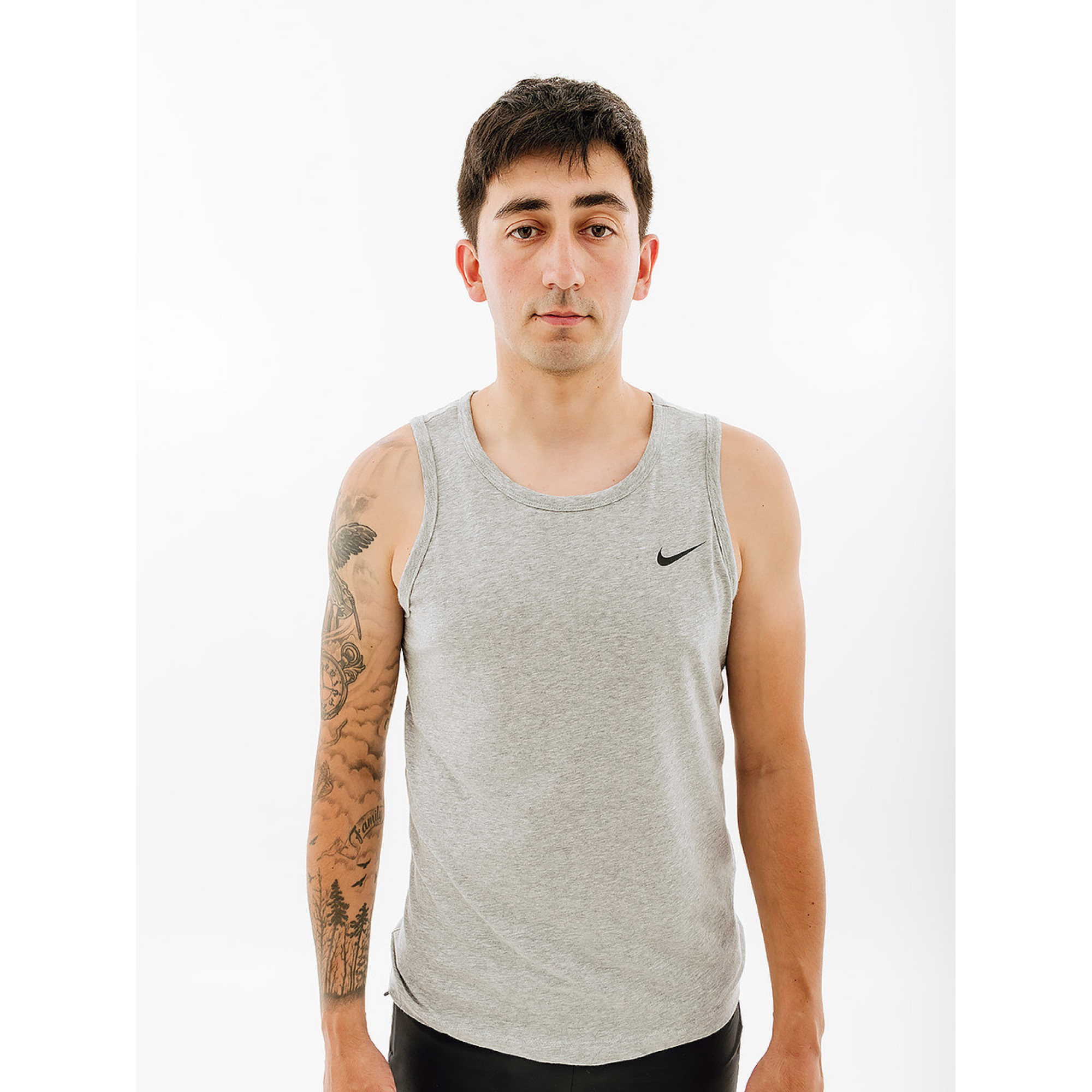 Чоловіча Майка Nike M NK DF TANK DFC SOLID Сірий  S (7dAR6069-063 S) - Robinzon.ua