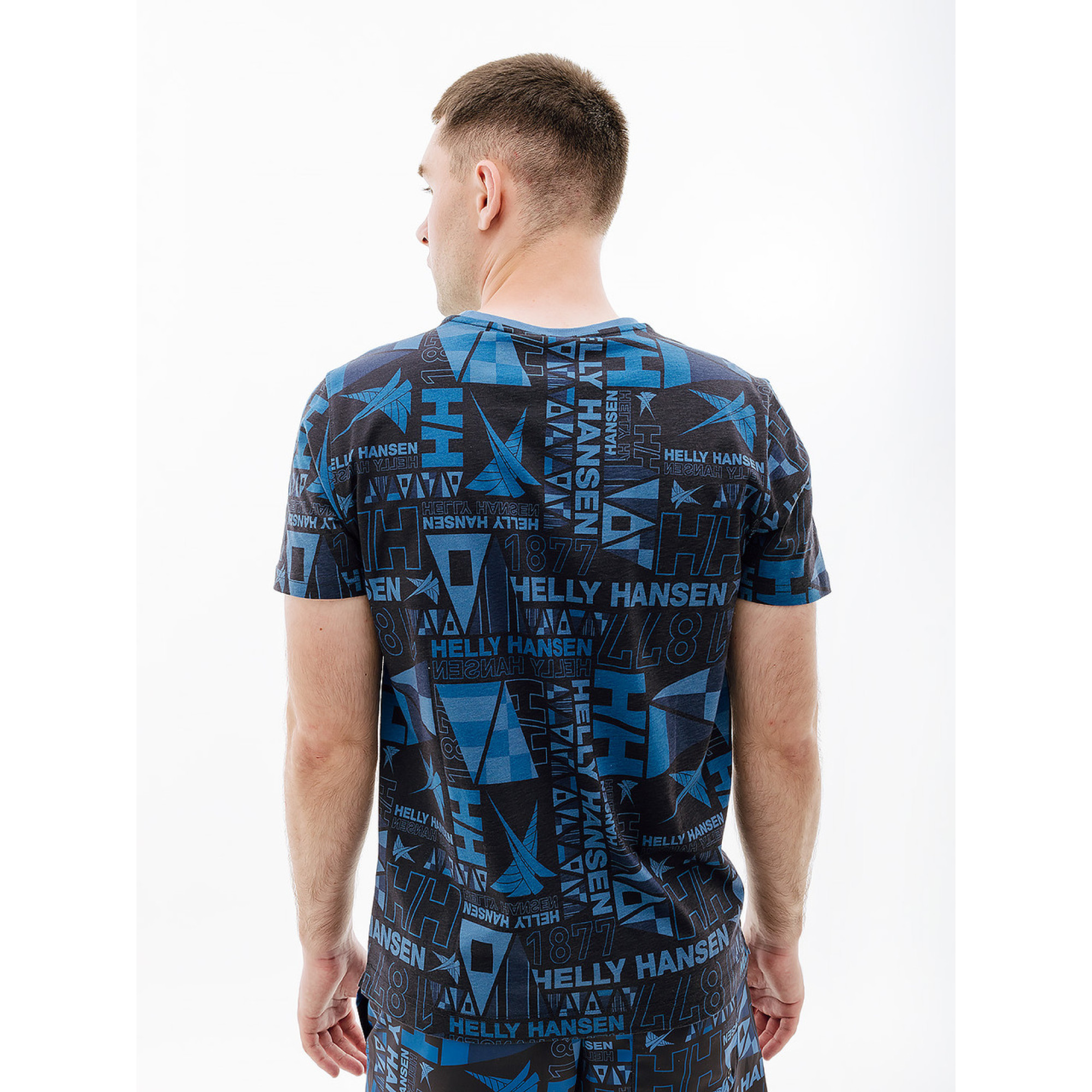 Чоловіча Футболка HELLY HANSEN NEWPORT T-SHIRT Різнокольоровий M (7d34303-585 M) - 1 - Robinzon.ua