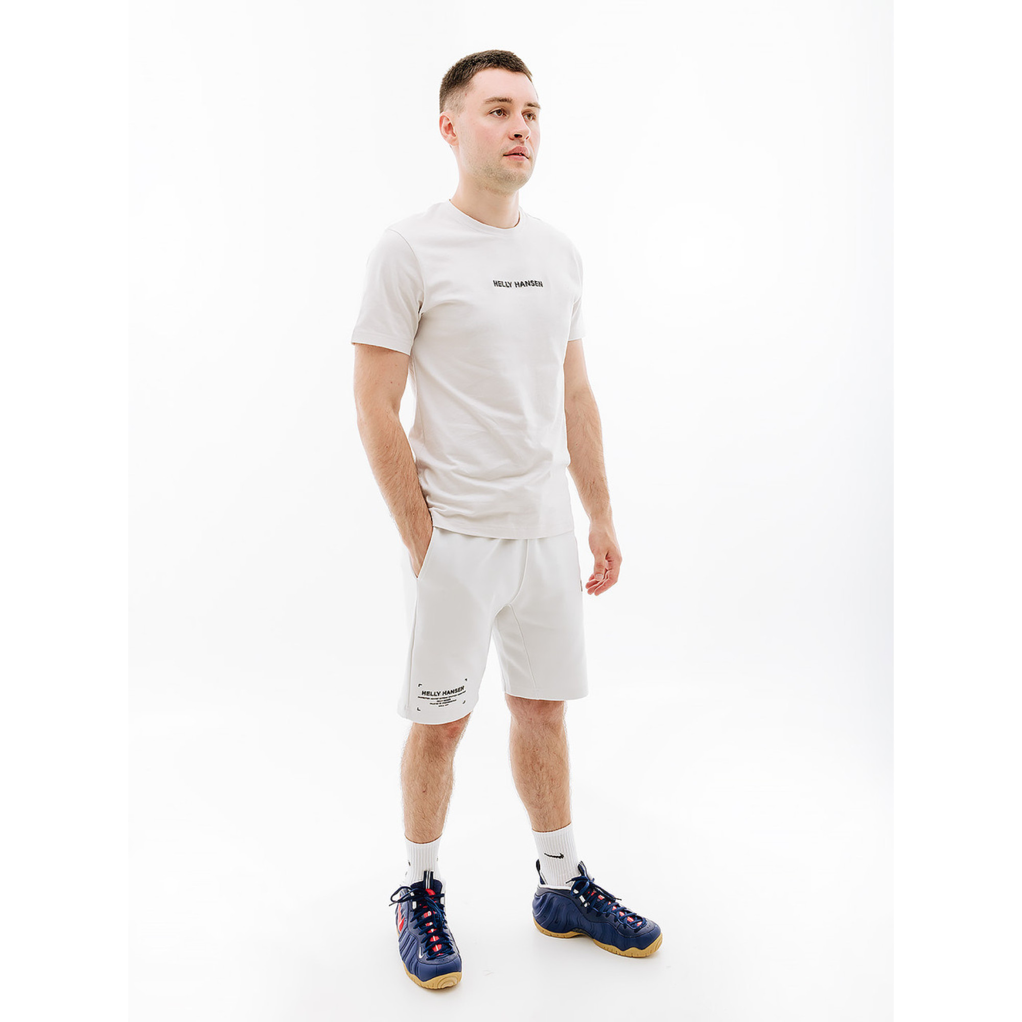 Чоловіча Футболка HELLY HANSEN CORE GRAPHIC T Сірий XL (7d53936-823 XL) - 3 - Robinzon.ua