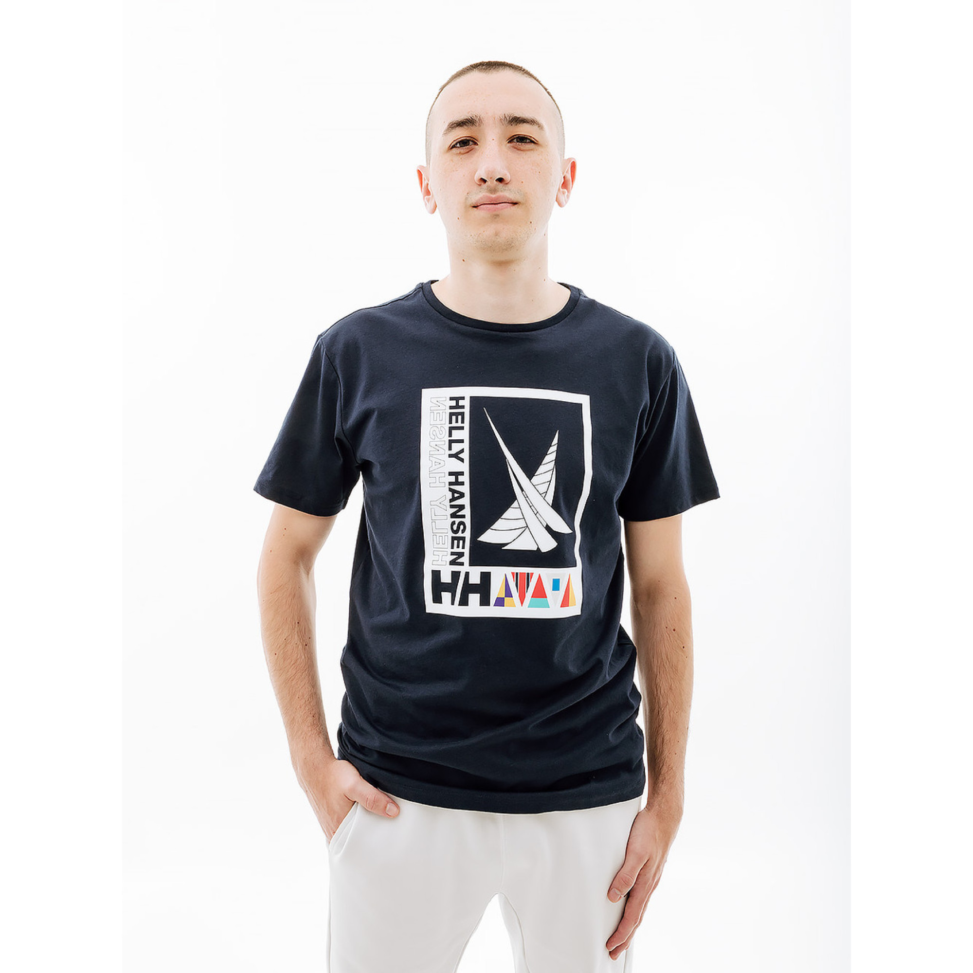 Чоловіча Футболка HELLY HANSEN SHORELINE T-SHIRT 2.0 Синій L (7d34222-598 L) - Robinzon.ua