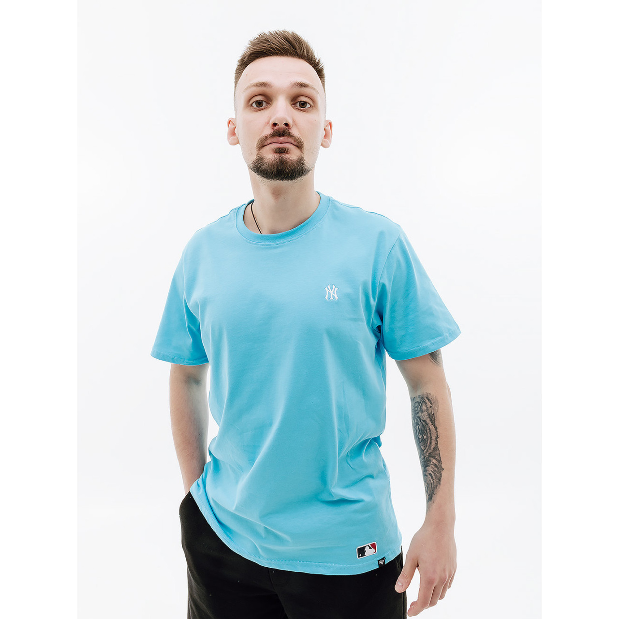 Чоловіча Футболка 47 Brand NEW YORK YANKEES BASE RUNNER Блакитний S (7d580762VD-FS S) - Robinzon.ua