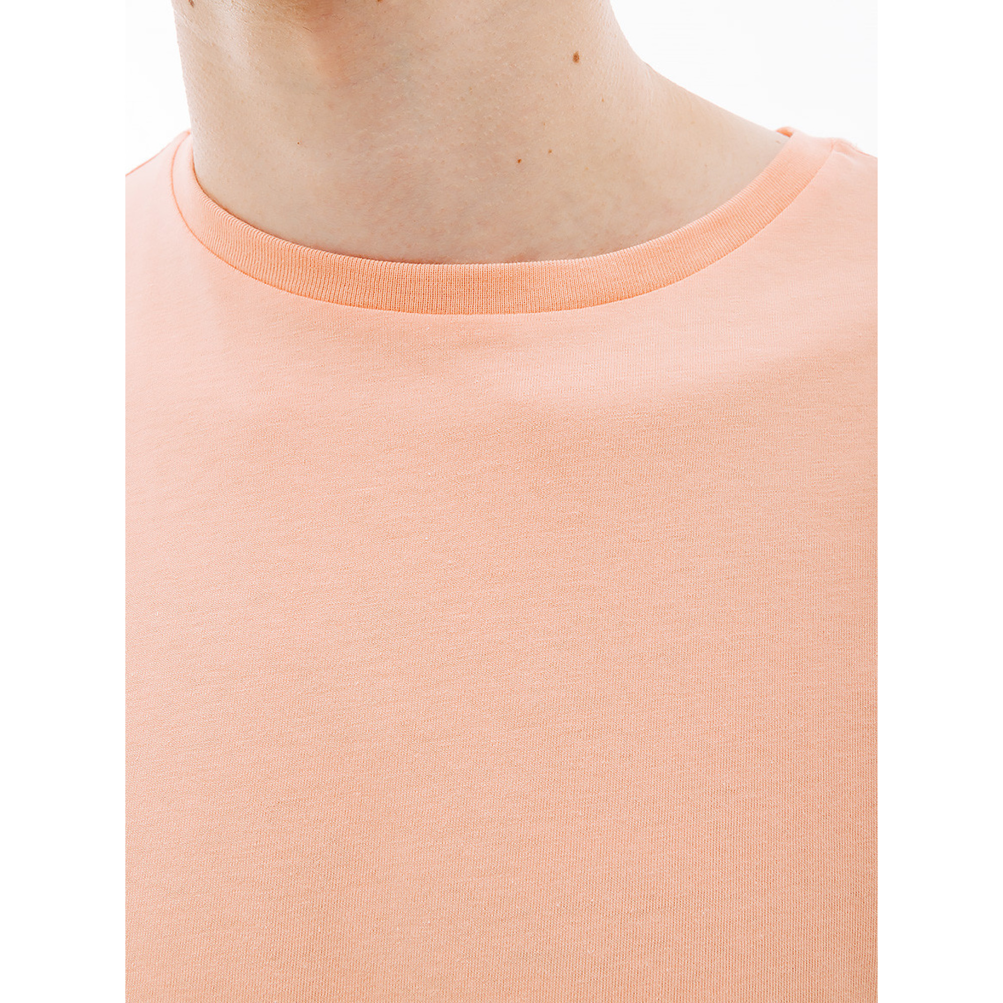 Чоловіча Футболка HELLY HANSEN SHORELINE T-SHIRT 2.0 Кораловий XL (7d34222-058 XL) - 1 - Robinzon.ua