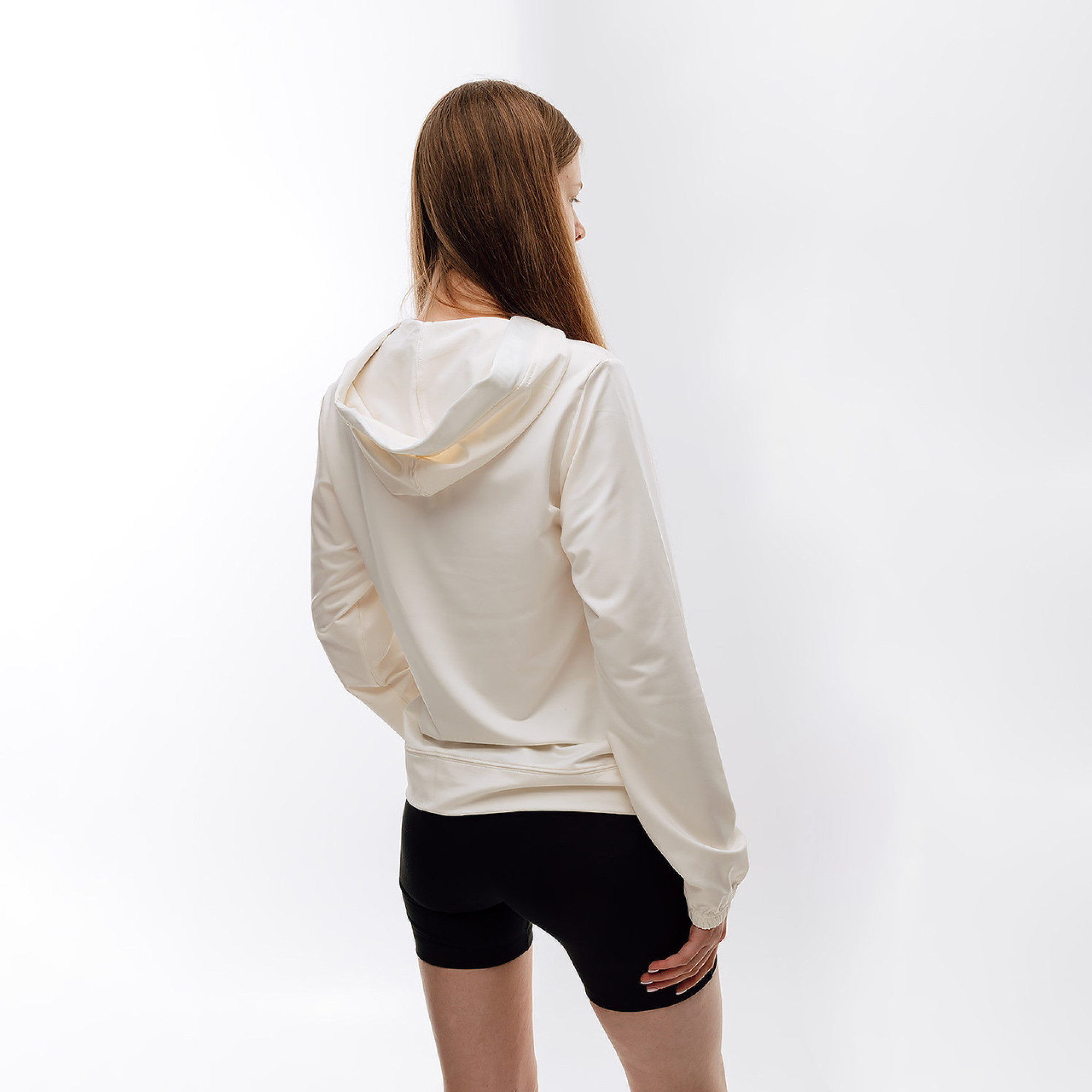 Женские Шорты New Balance Essentials Reimagined Arch. Черный L (7dWS31504BK L) - 1 - Robinzon.ua