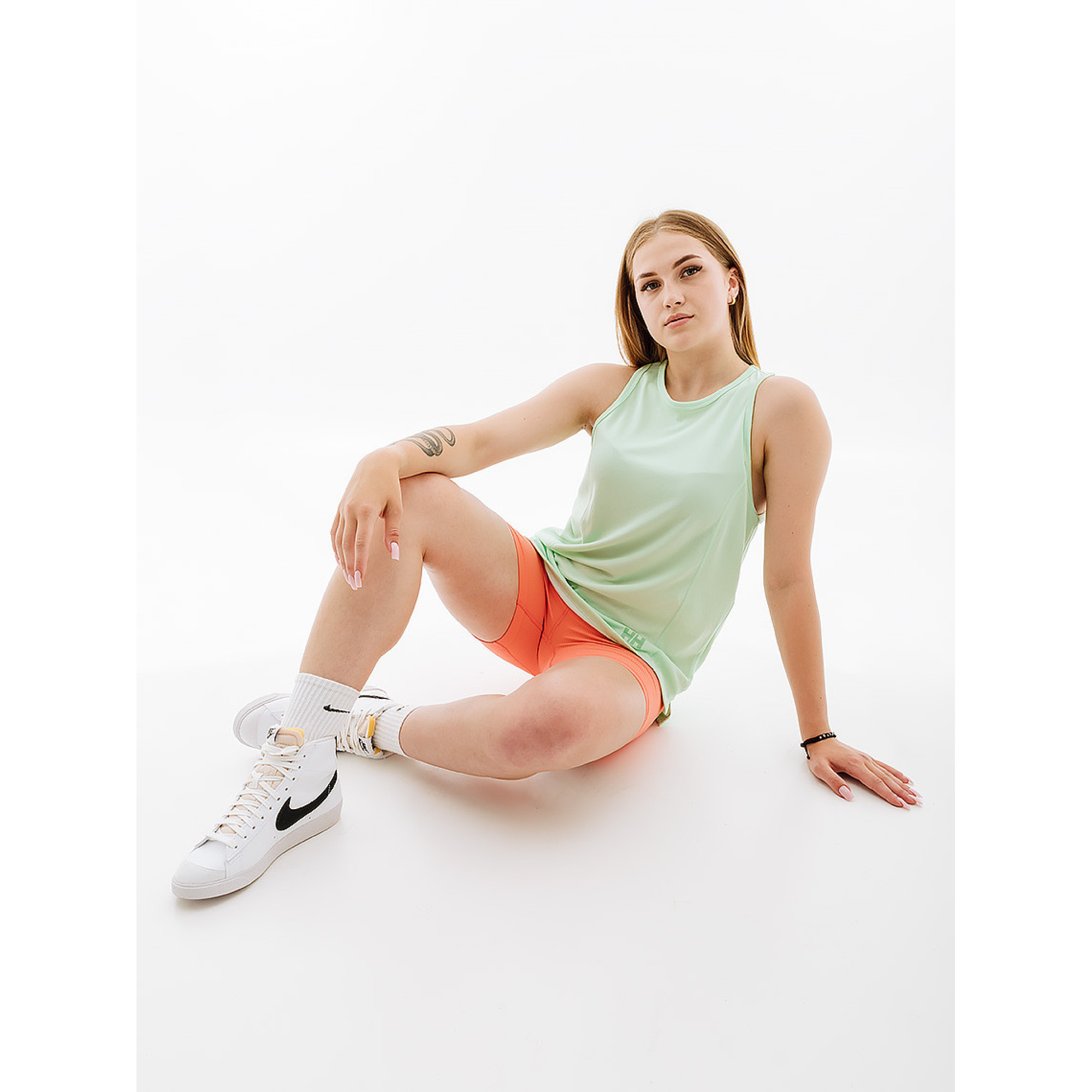 Жіноча Майка HELLY HANSEN W HH LIFA ACTIVE SOLEN TANK Салатовий M (7d49491-419 M) - Robinzon.ua