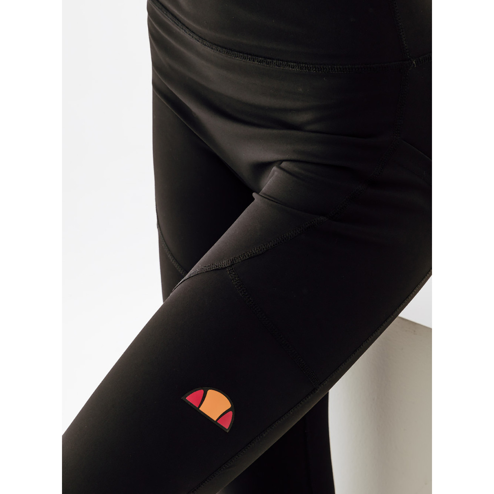 Жіночі Легінси Ellesse Dazzling Legging Чорний L (7dSRR17869-011 L) - 4 - Robinzon.ua