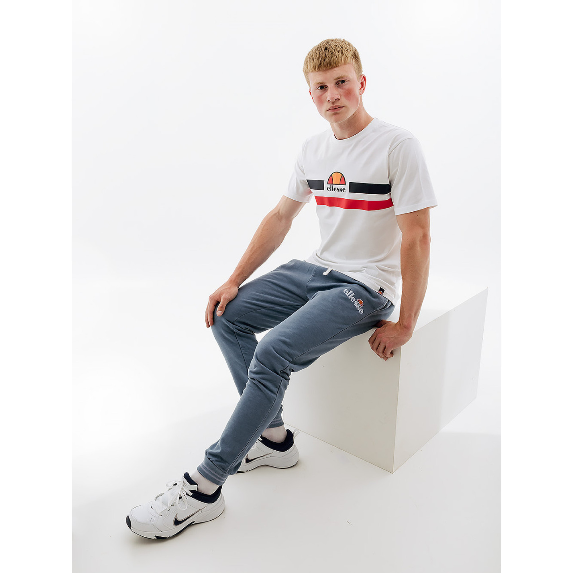Чоловіча Футболка Ellesse Aprel Tee Білий XL  (7dSHR06453-908 XL) - 1 - Robinzon.ua