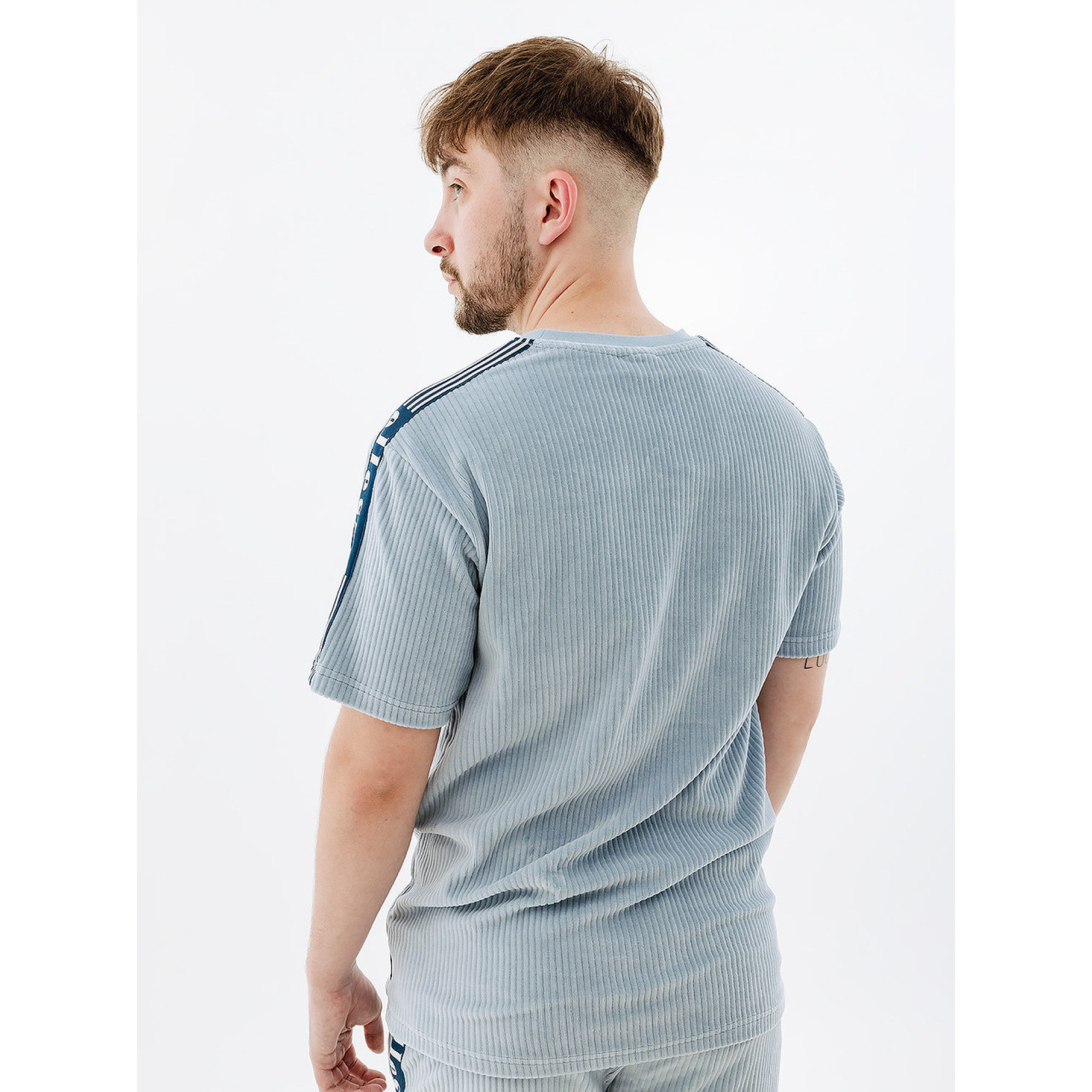 Чоловіча Футболка Ellesse Madori Tee Блакитний L  (7dSHR18179-426 L) - 1 - Robinzon.ua