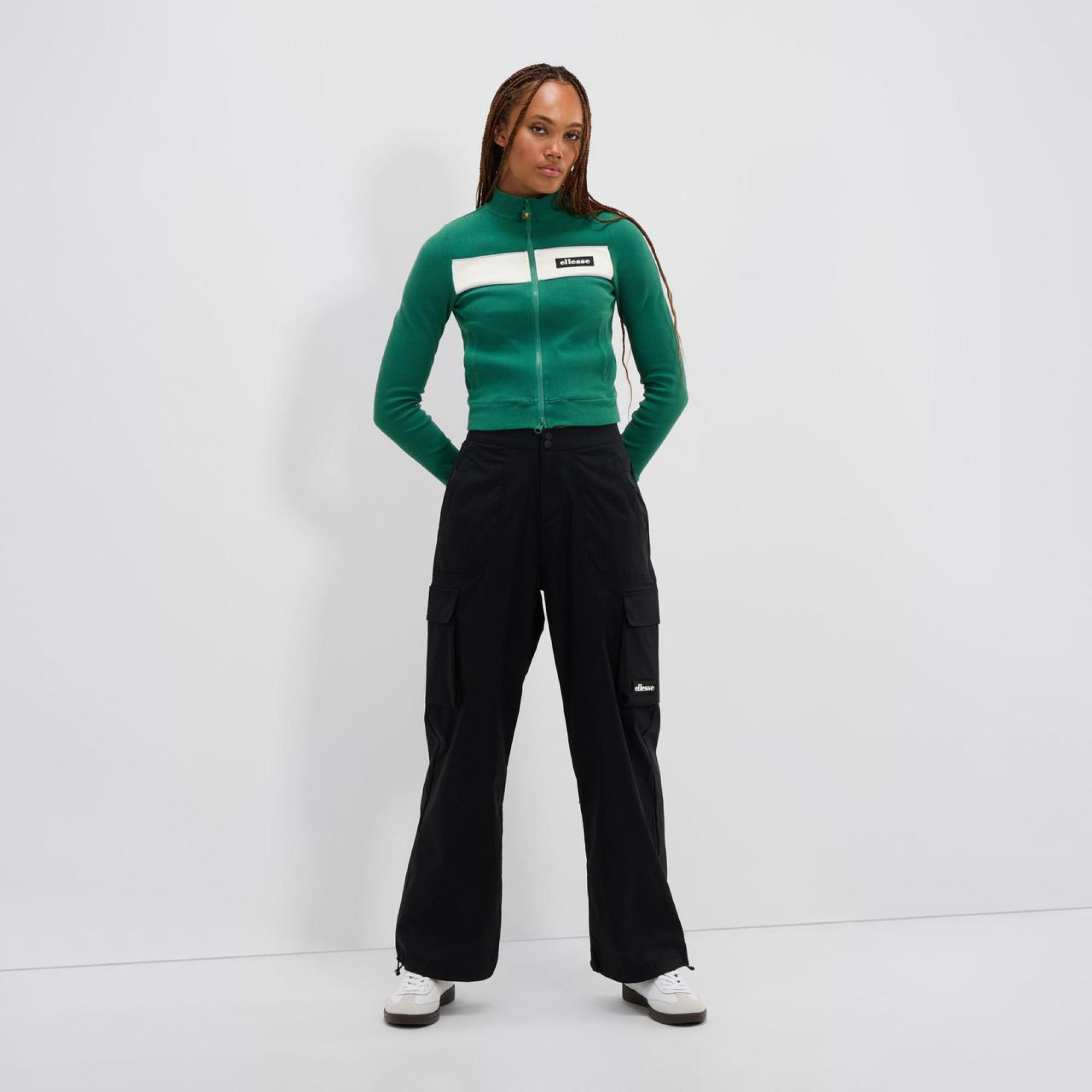 Женские Штаны Ellesse Ristrellas Cargo Pant Черный XS (7dSGX21168-011 XS) - 3 - Robinzon.ua