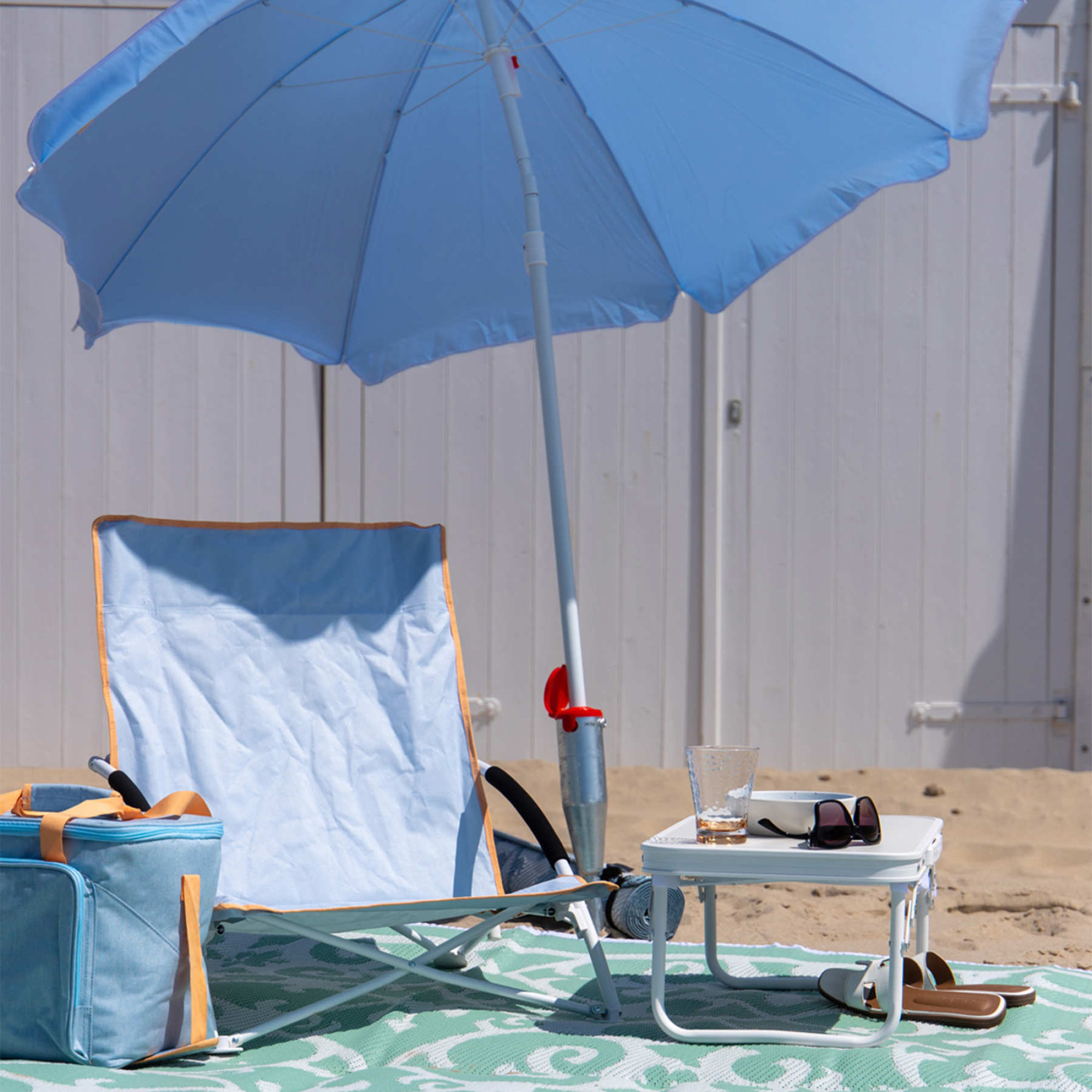 Крісло розкладне Bo-Camp Saint-Malo Pastel Blue (1204801) - Robinzon.ua