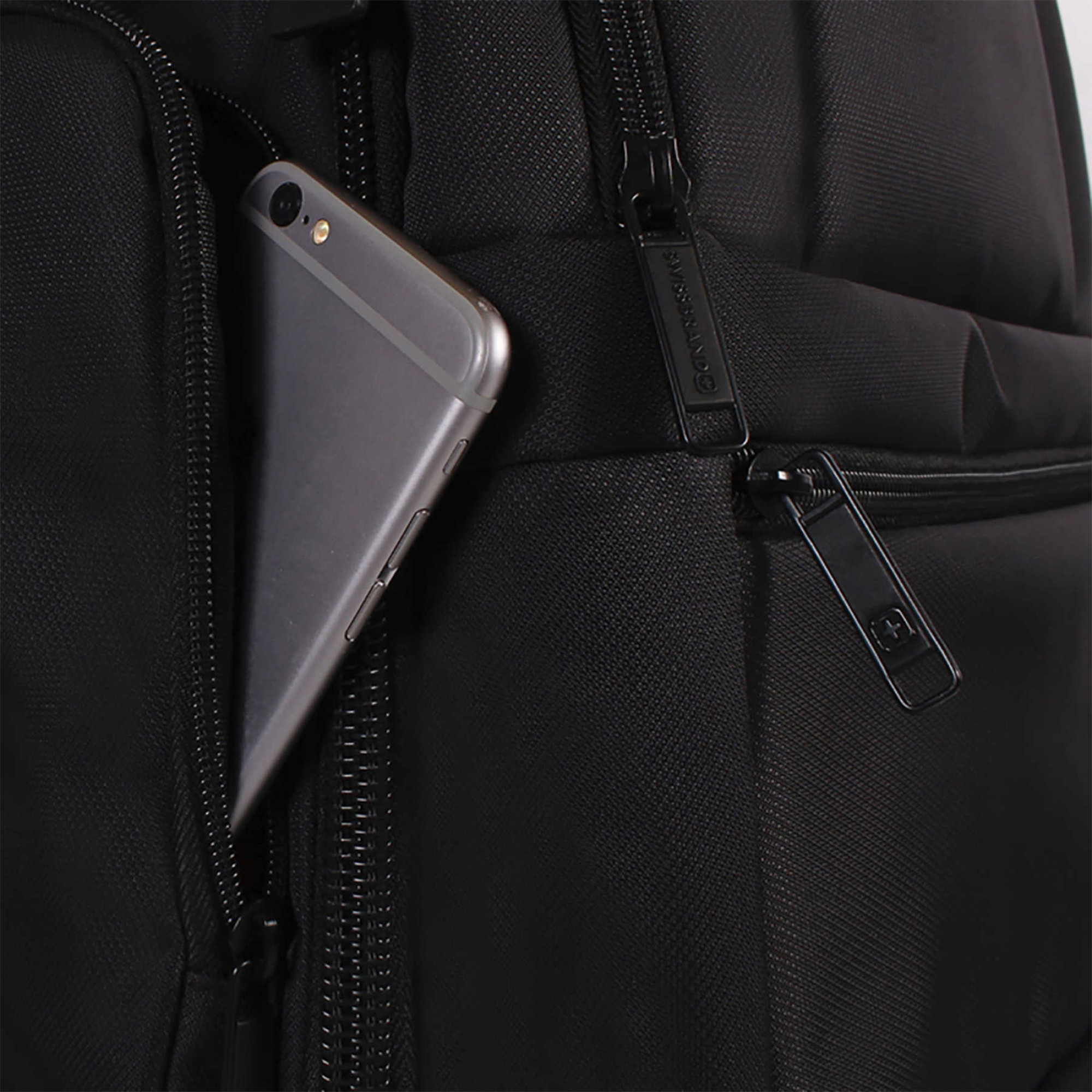 Рюкзак міський Swissbrand Wembley 19 Black (SWB_S19BEWEM001U) - 2 - Robinzon.ua