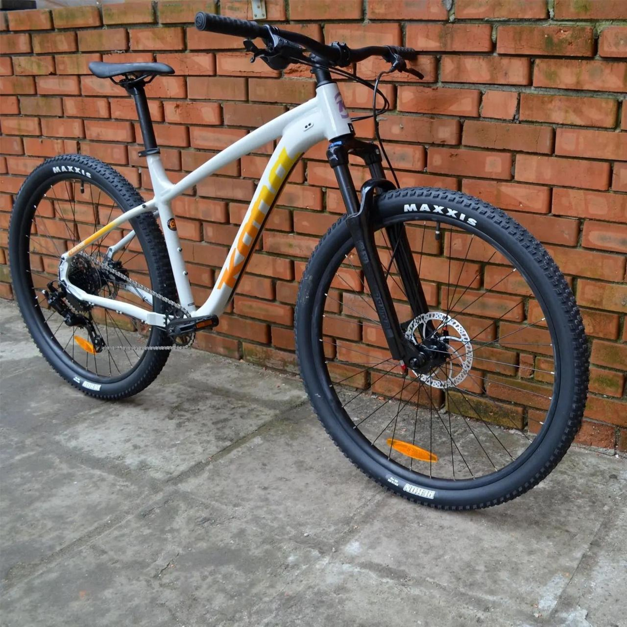 Горный велосипед Kona Lava Dome 29" Black, M (KNA B36LDB03) - 2 - Robinzon.ua