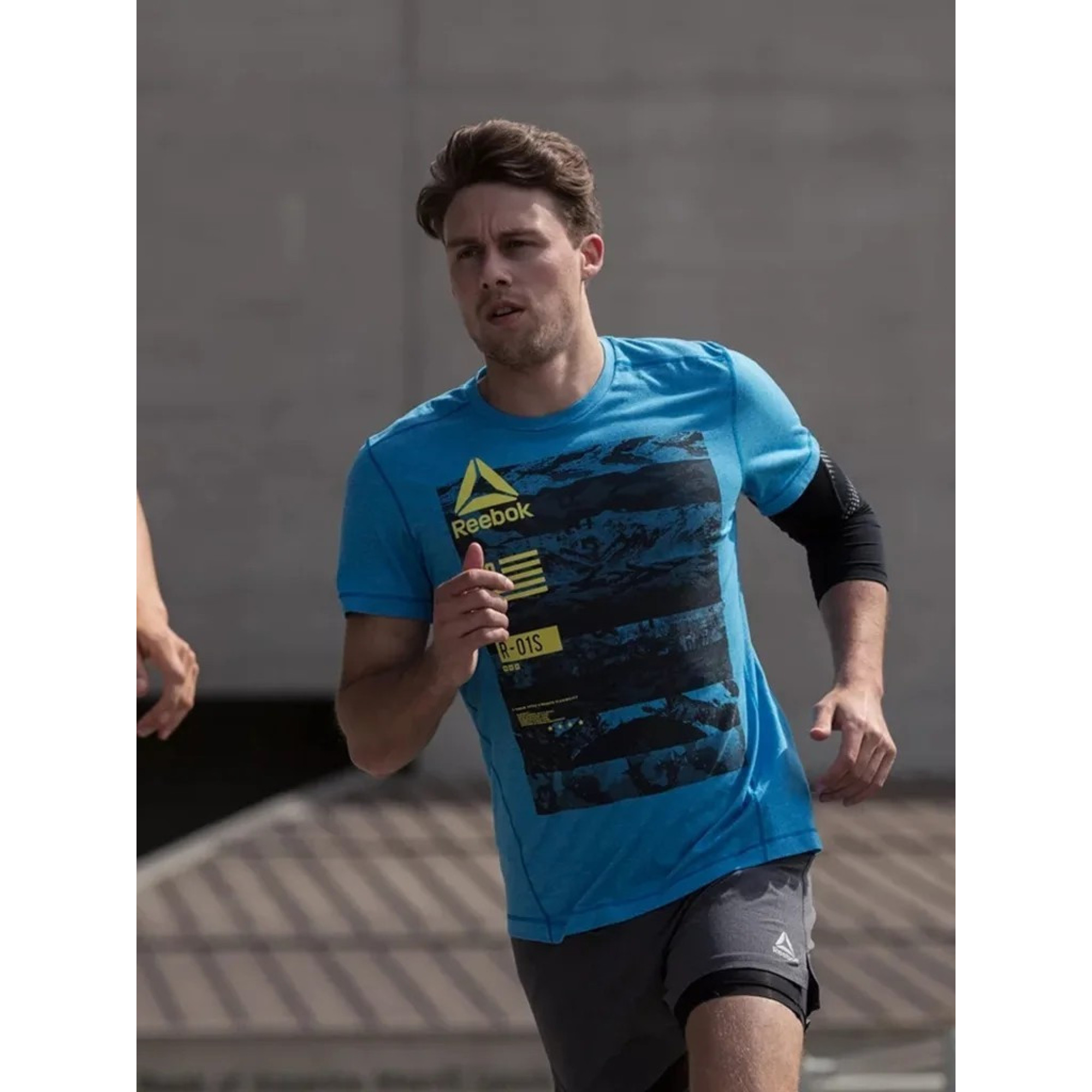 Фіксатор ліктя Reebok Ankle Support чорний Уні XL RRSU-13123 XL - 2 - Robinzon.ua