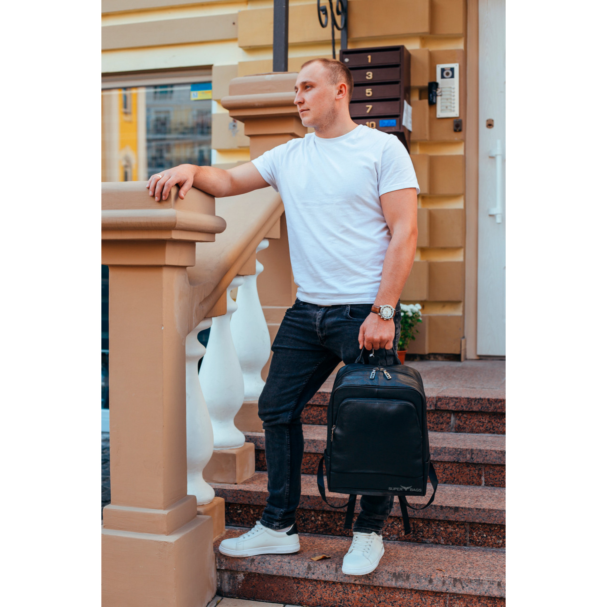 Кожаный рюкзак для ноутбука и поездок Tiding Bag 72-8731 черный - 2 - Robinzon.ua