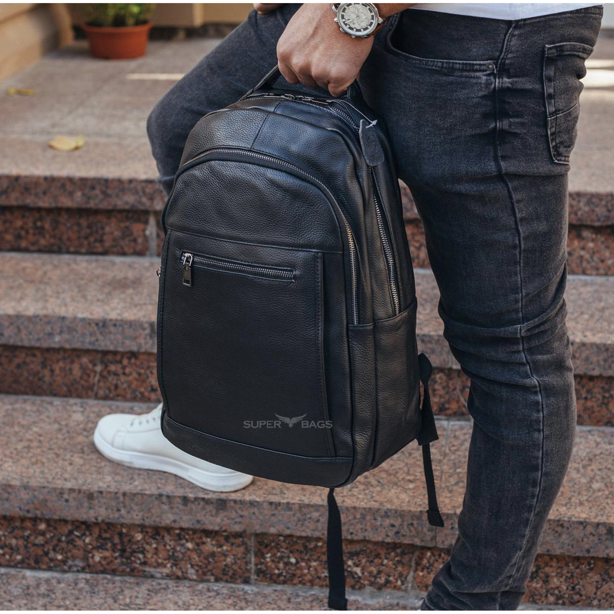 Чоловічий шкіряний рюкзак для ноутбука та поїздок Tiding Bag B2-1357A чорний - 1 - Robinzon.ua