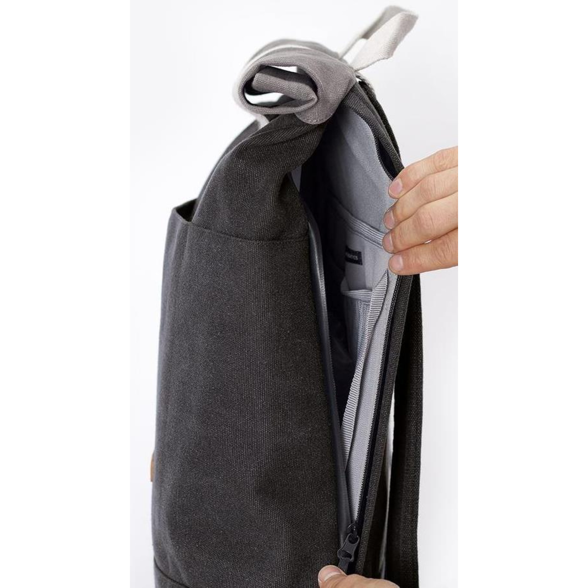 Городской рюкзак Ucon Acrobatics Hajo Backpack black на 16л - 5 - Robinzon.ua