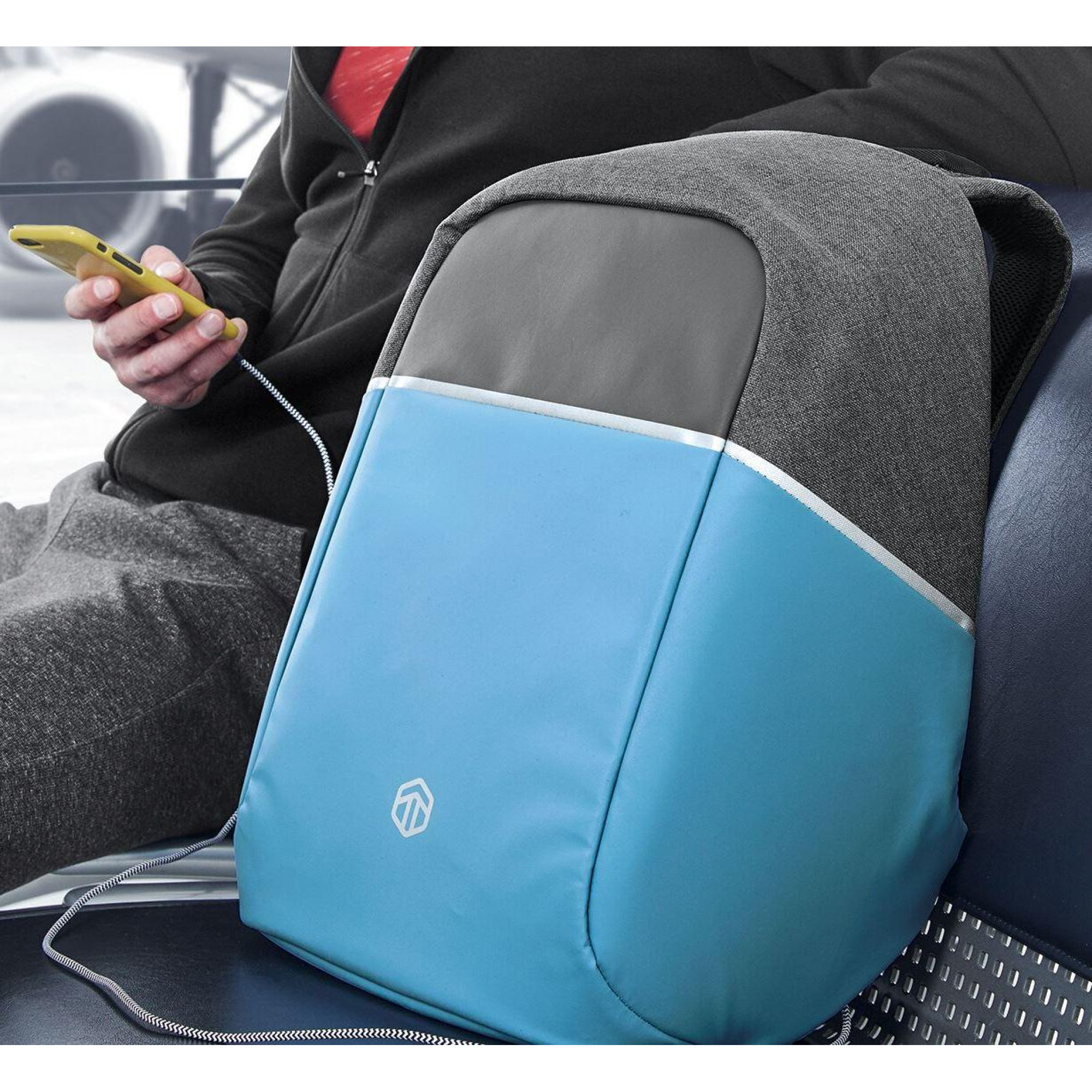 Рюкзак городской с Rfid Topmove серый на 12л - 1 - Robinzon.ua