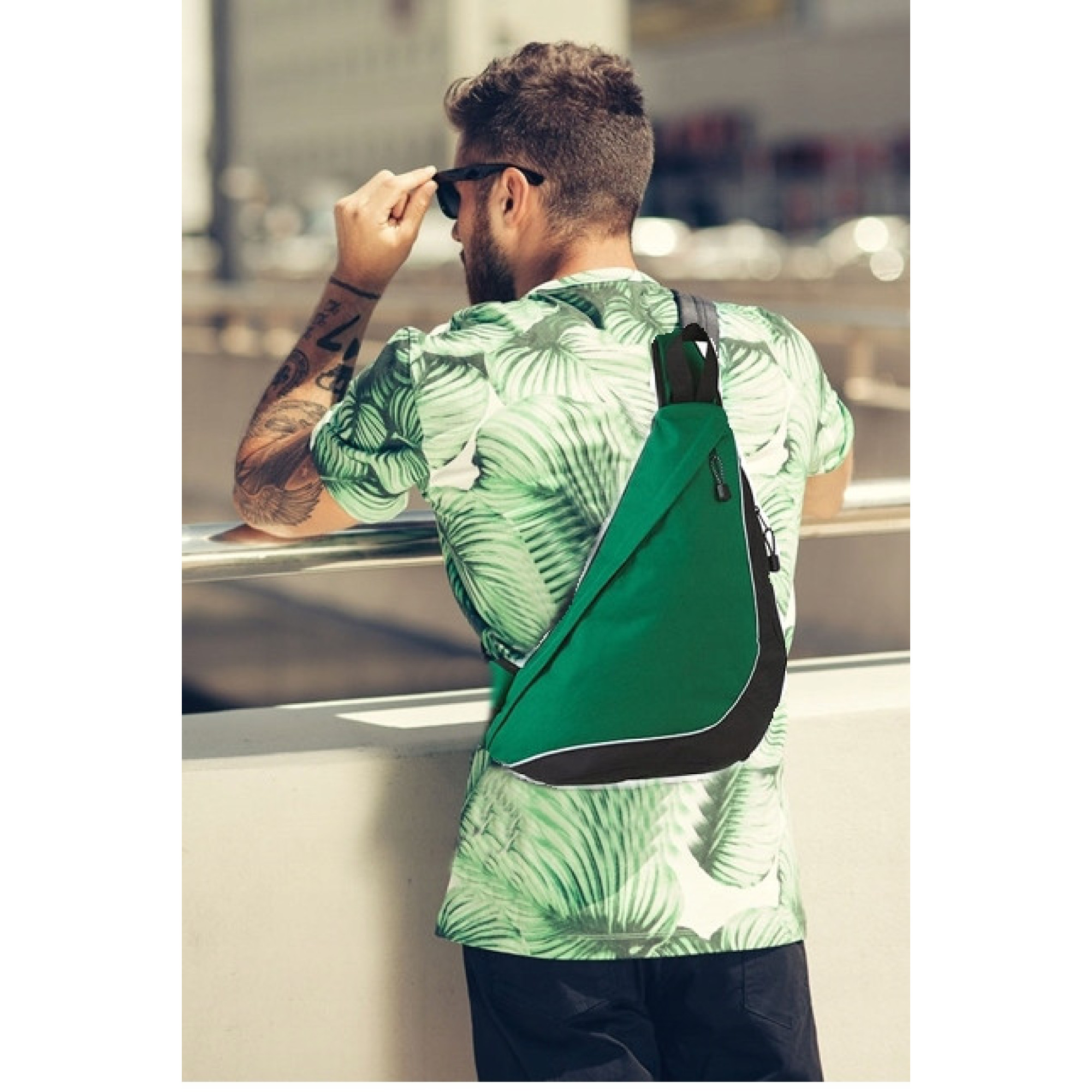 Міський рюкзак Halfar зелений на 15л - 1 - Robinzon.ua