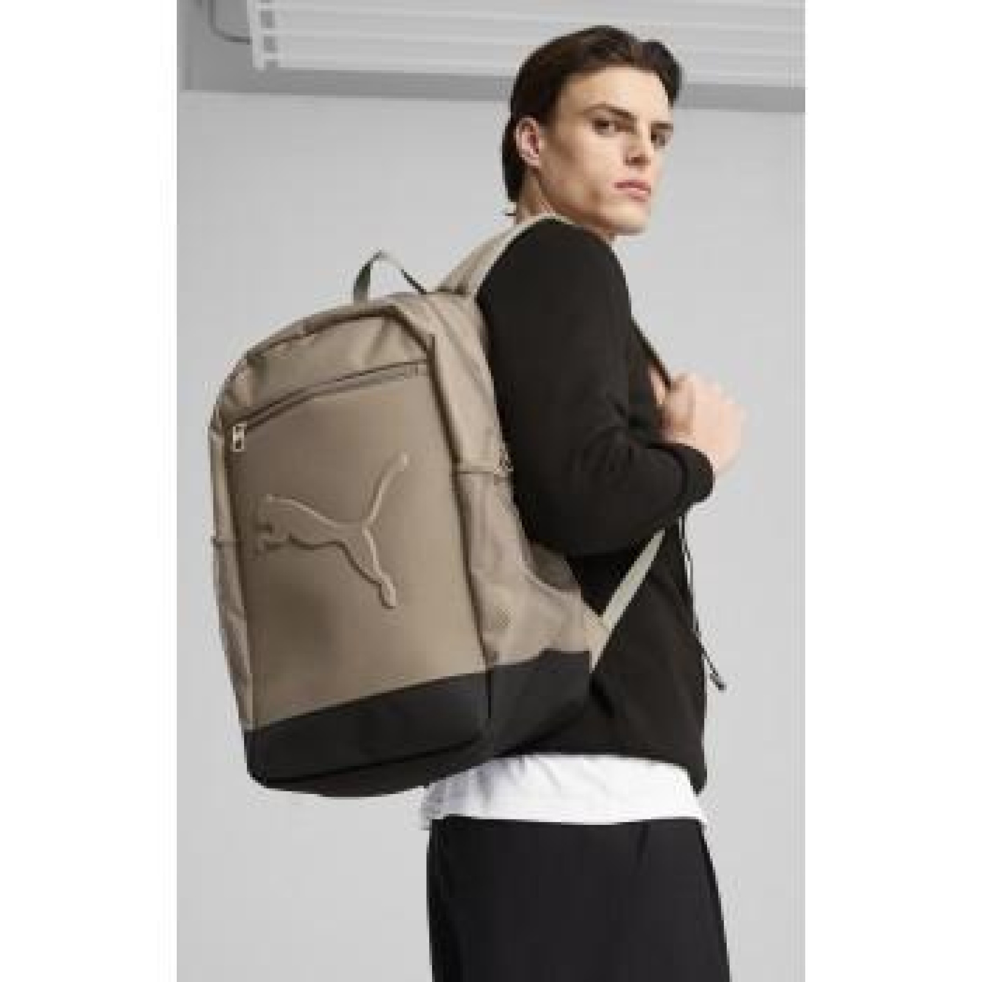 Рюкзак Puma BUZZ Backpack 28L бежевий Уні 47,5 х 28 х 20 см 091153-04 - 1 - Robinzon.ua