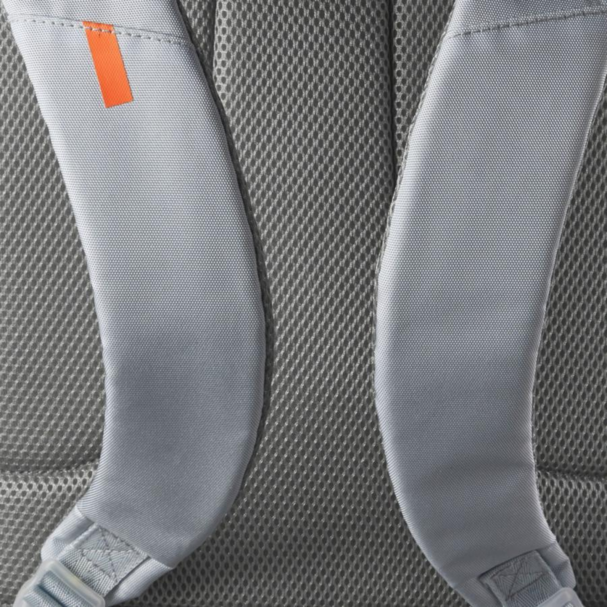 Рюкзак Wilson SHIFT SUPER TOUR BACKPACK ARTIC ICE Сірий 30,5х22,9х47см (WR8030001001) - 2 - Robinzon.ua