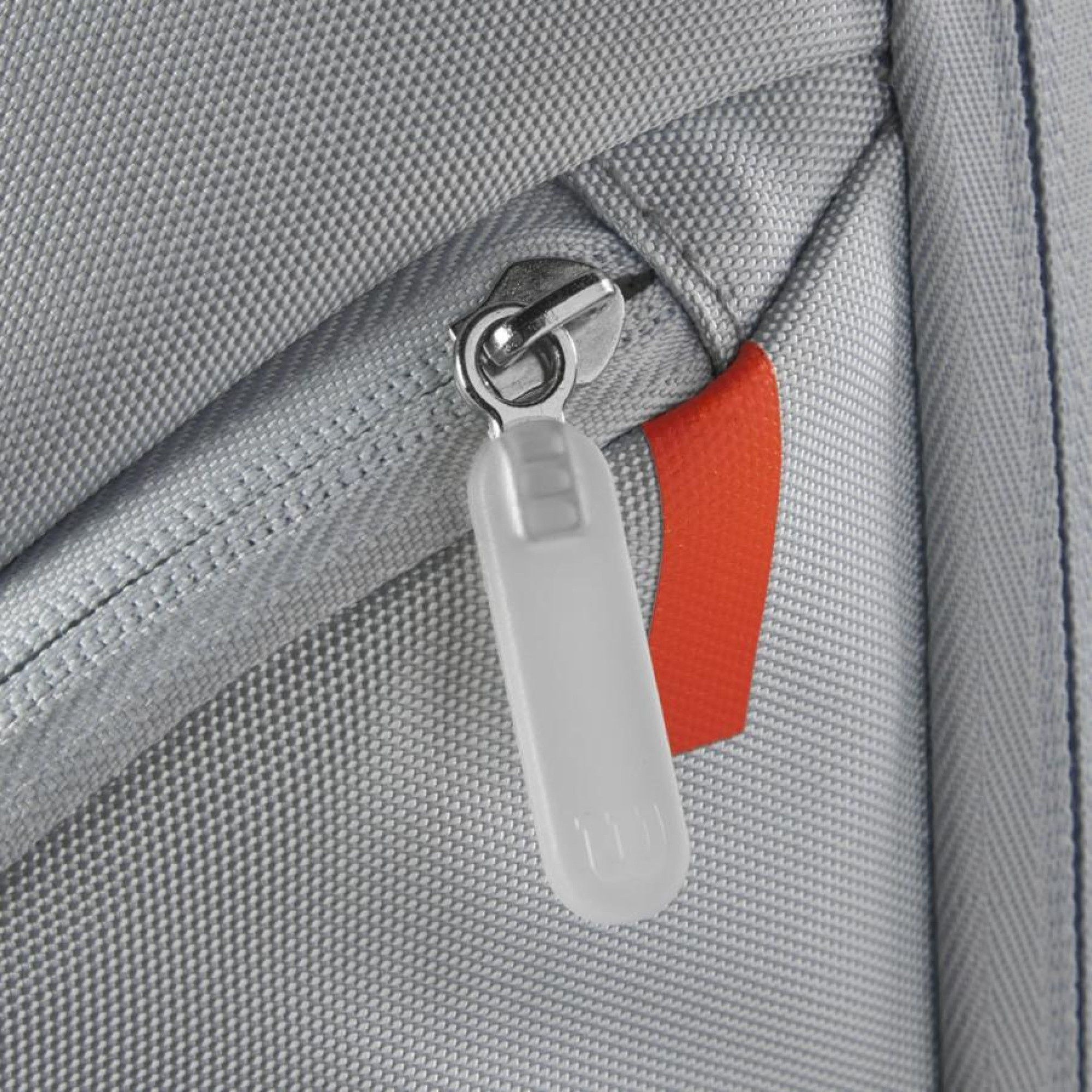 Рюкзак Wilson SHIFT SUPER TOUR BACKPACK ARTIC ICE Сірий 30,5х22,9х47см (WR8030001001) - 4 - Robinzon.ua