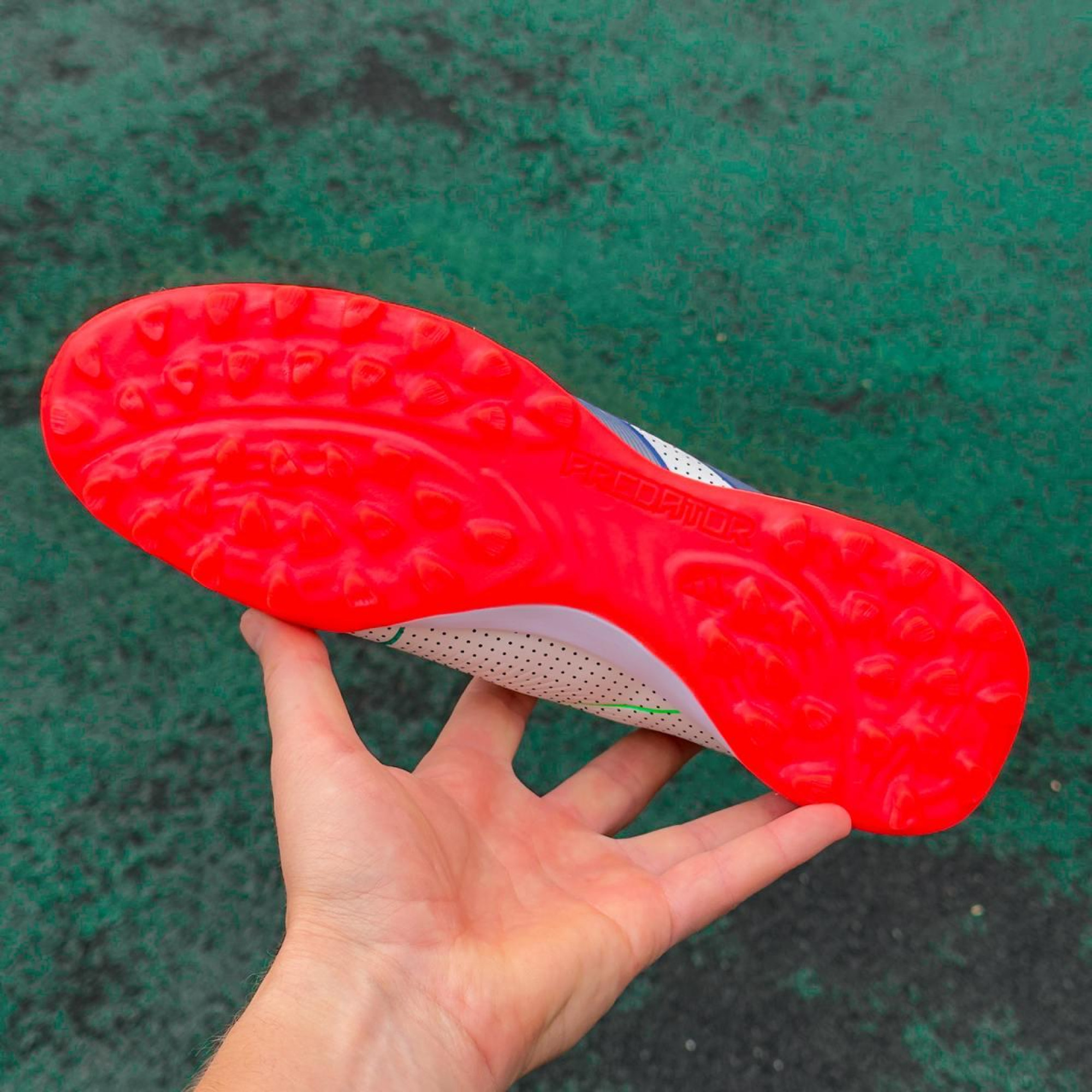 Сороконіжки Adidas Predator Fussballliebe TF (39-45) 39 - 3 - Robinzon.ua