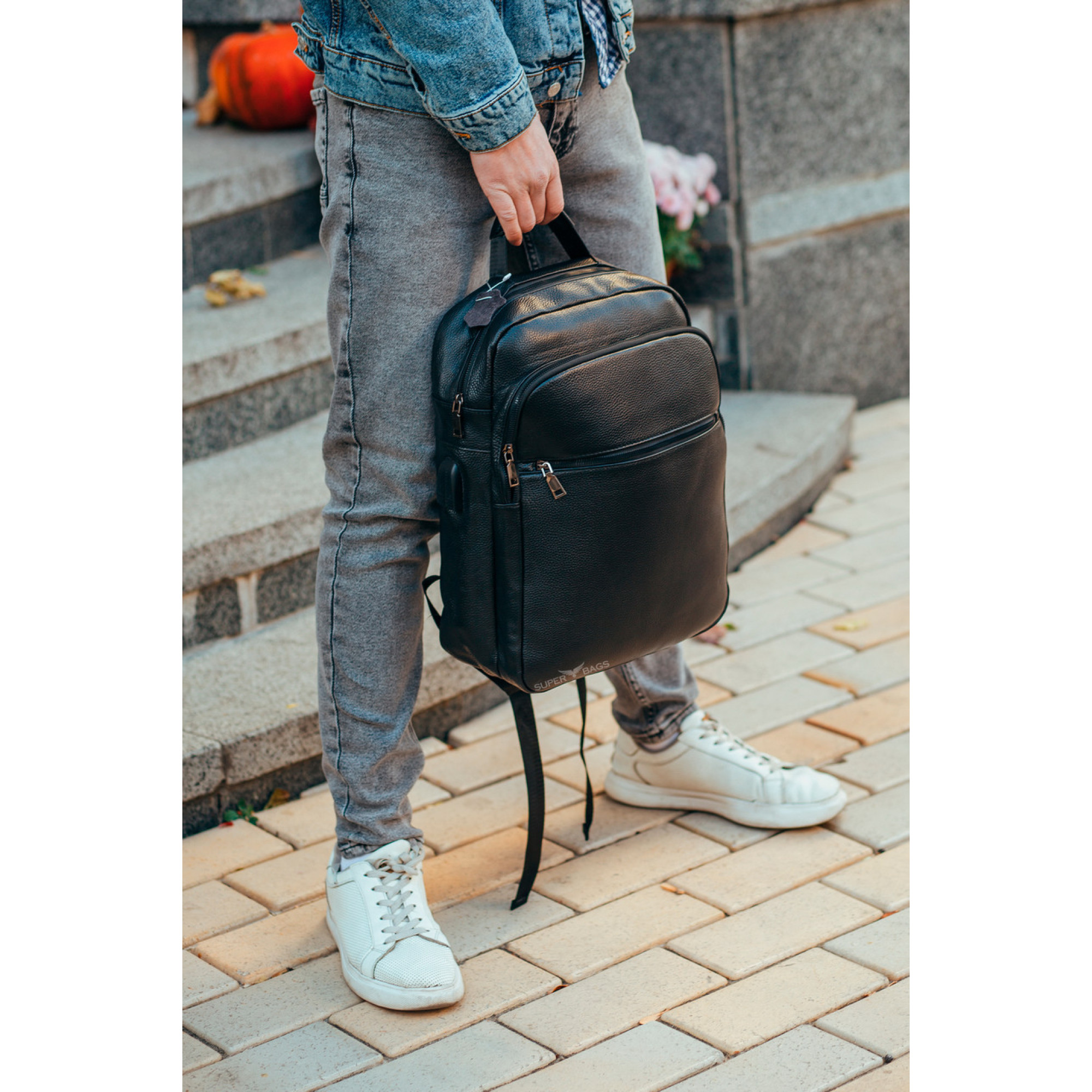 Чоловічий шкіряний рюкзак для поїздок і прогулянок Tiding Bag B72-57357 чорний - 3 Чоловічий шкіряний рюкзак для поїздок і прогулянок Tiding Bag B72-57357 чорний - 3 - Robinzon.ua