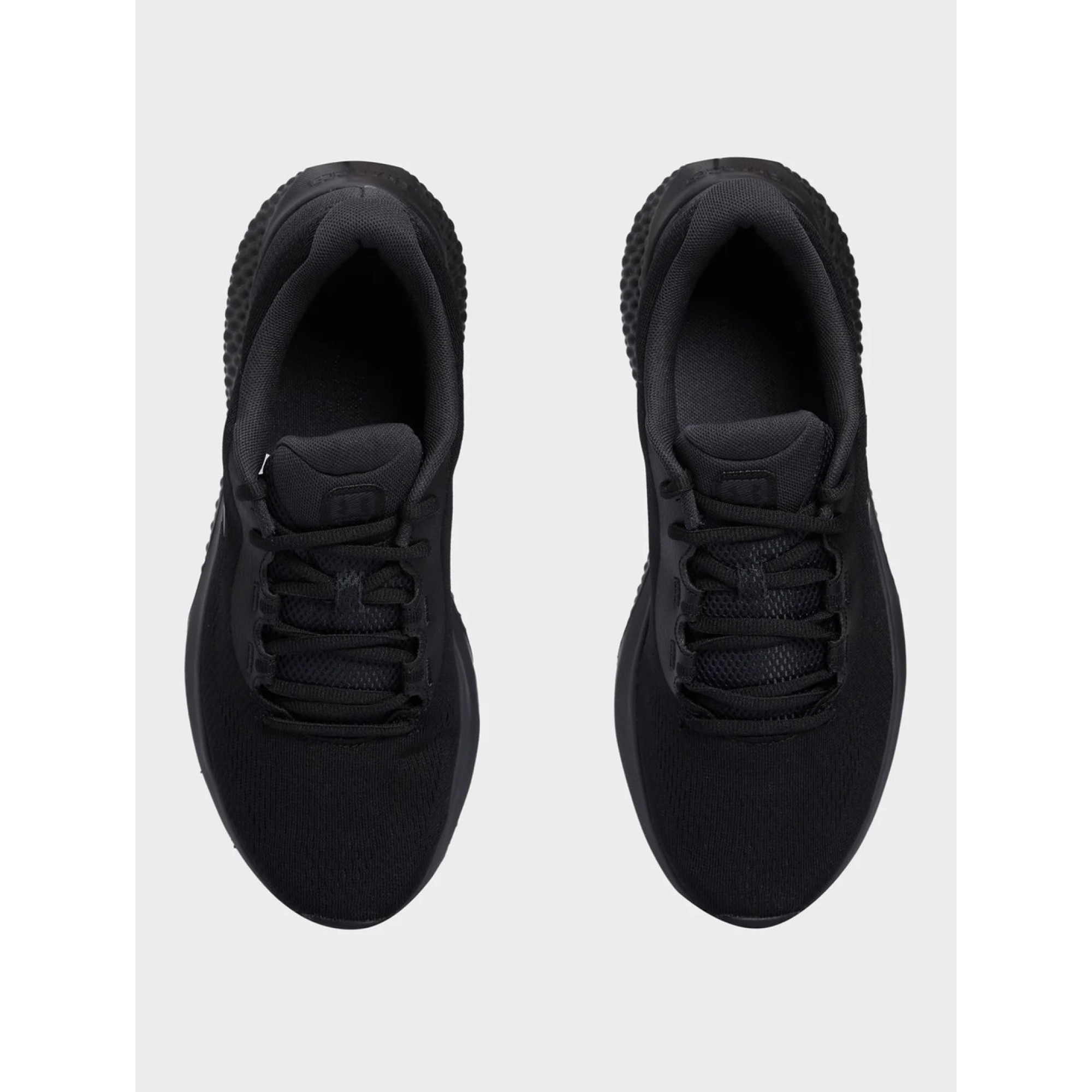 Чоловічі Кросівки Under Armour Rouge 4 Чорний 43 (7d3026998-002 43) - 3 - Robinzon.ua