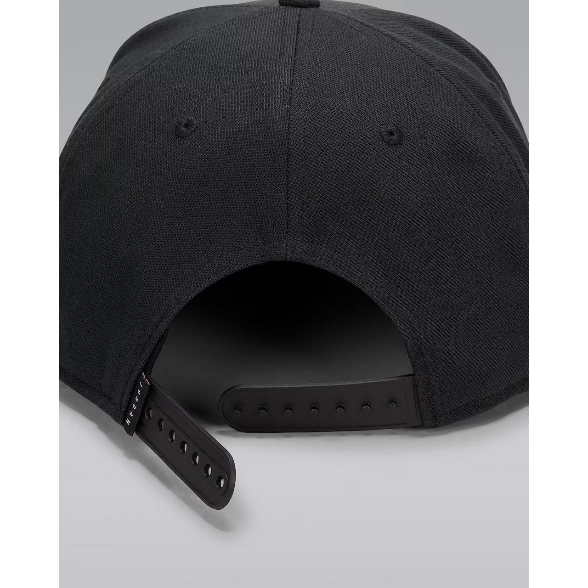 Бейсболка Jordan U PRO CAP S FB JUMPMAN Черный M-L (7dFV5296-011 M-L) - 1 - Robinzon.ua