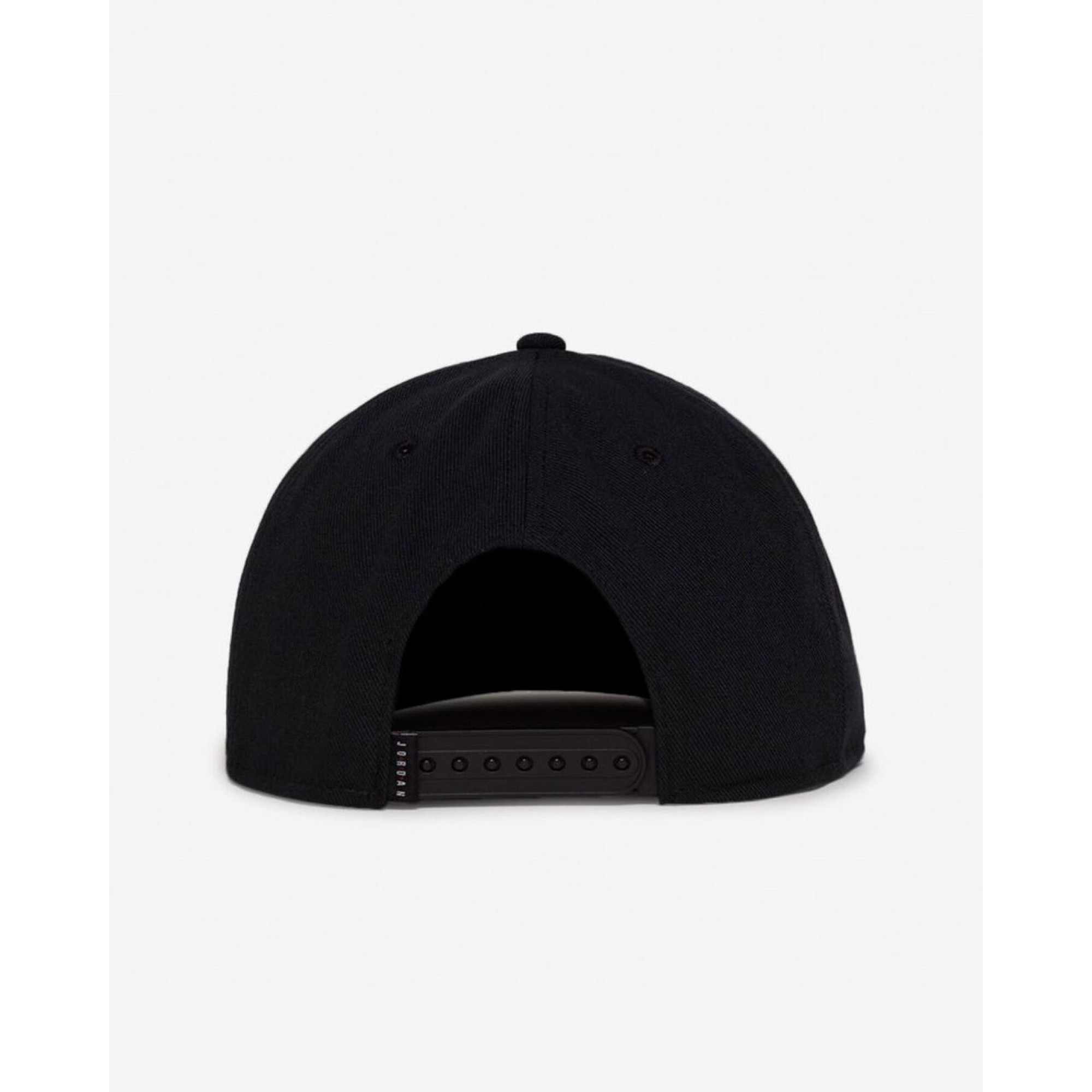 Бейсболка Jordan U PRO CAP S FB JUMPMAN Черный M-L (7dFV5296-010 M-L) - 1 - Robinzon.ua