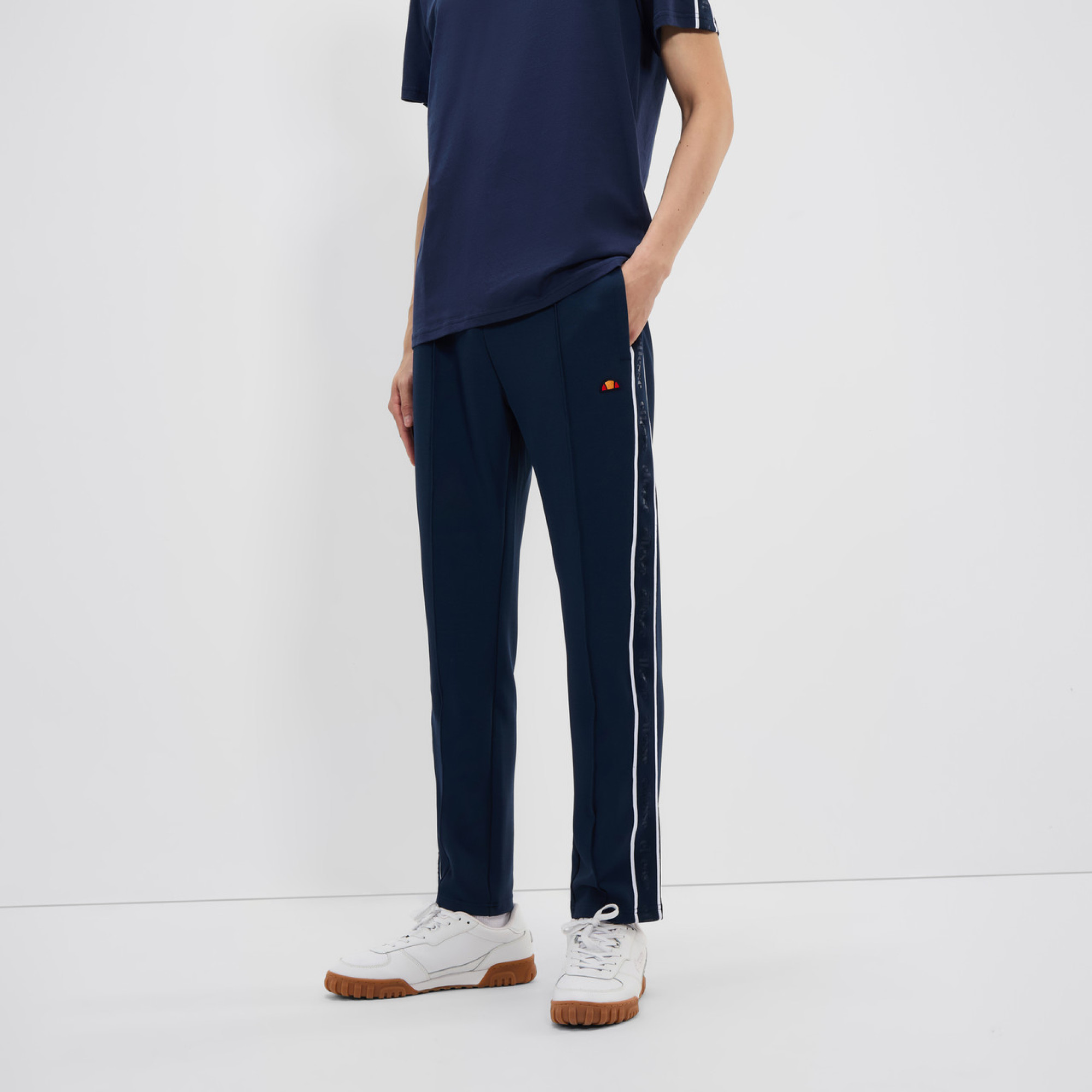 Чоловічі Штани Ellesse Inzagi Track Pant Синій M (7dSHX20959-429 M) - Robinzon.ua