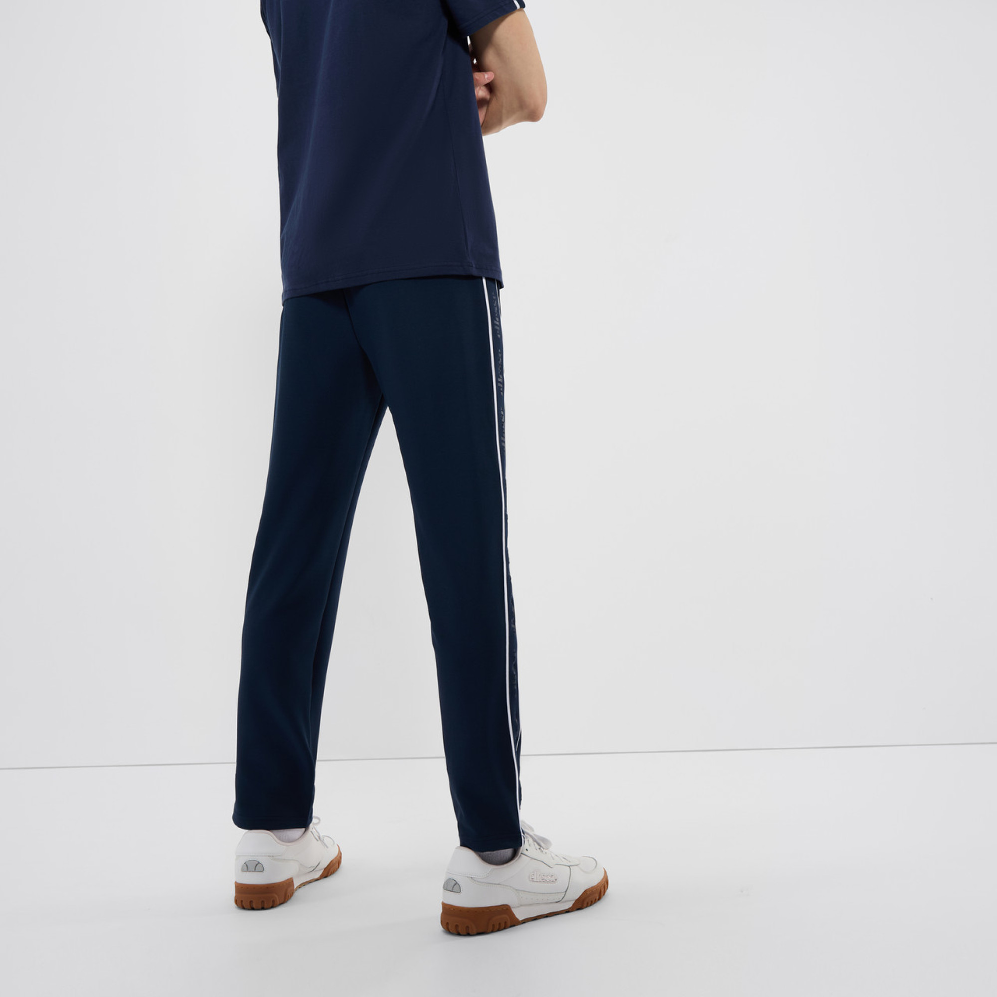 Чоловічі Штани Ellesse Inzagi Track Pant Синій M (7dSHX20959-429 M) - 2 - Robinzon.ua