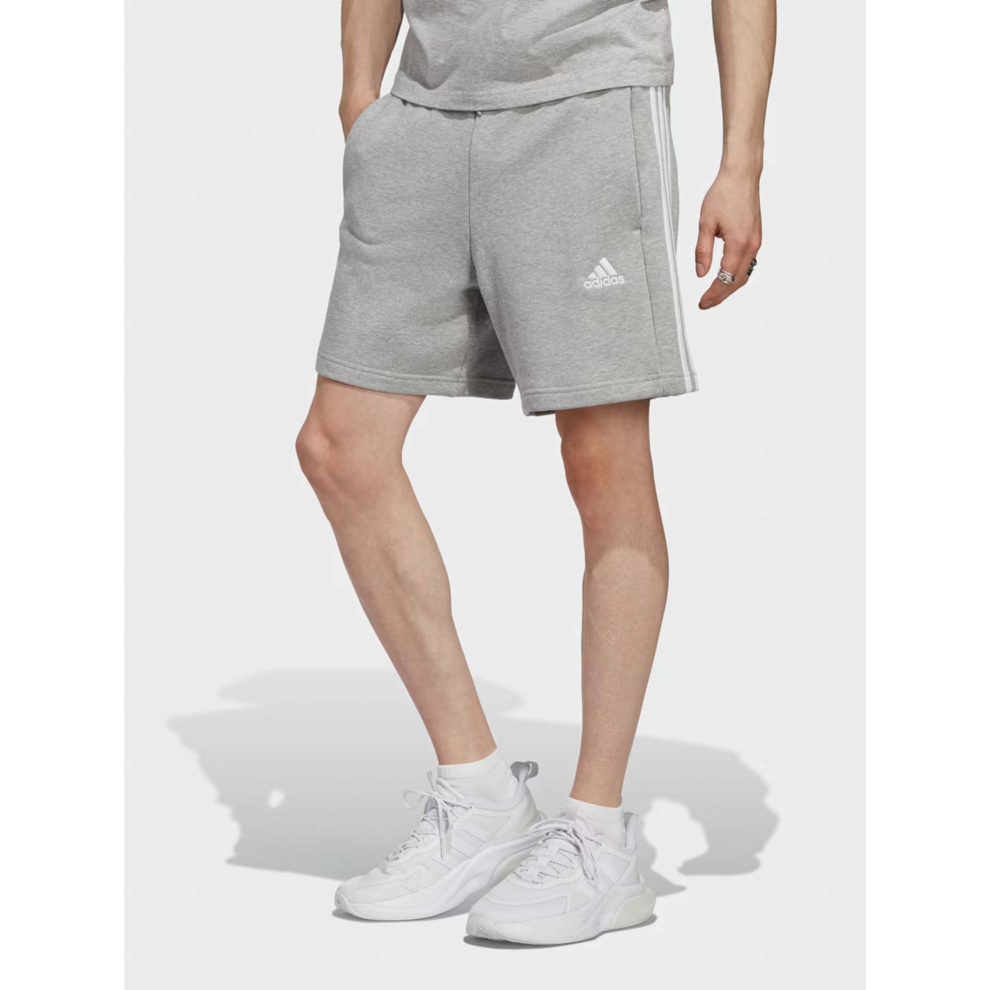 Чоловічі Шорти  Adidas Essentials French Terry 3-Stripes Shorts  Сірий XL (7dIC9437 XL) - Robinzon.ua