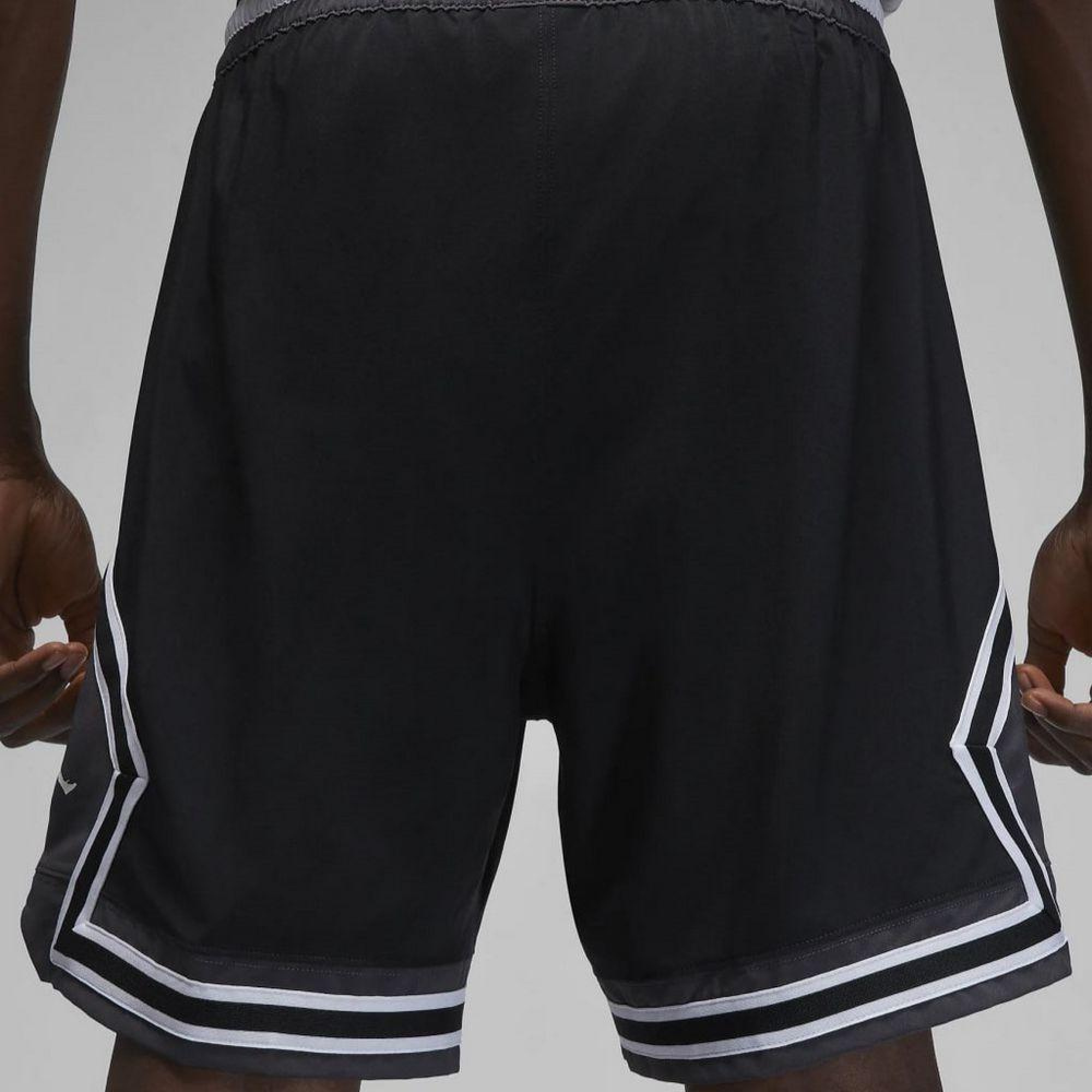 Чоловічі Шорти Jordan M J DF SPRT WVN DMND SHORT Чорний XL (7dFB7580-010 XL) - 2 - Robinzon.ua