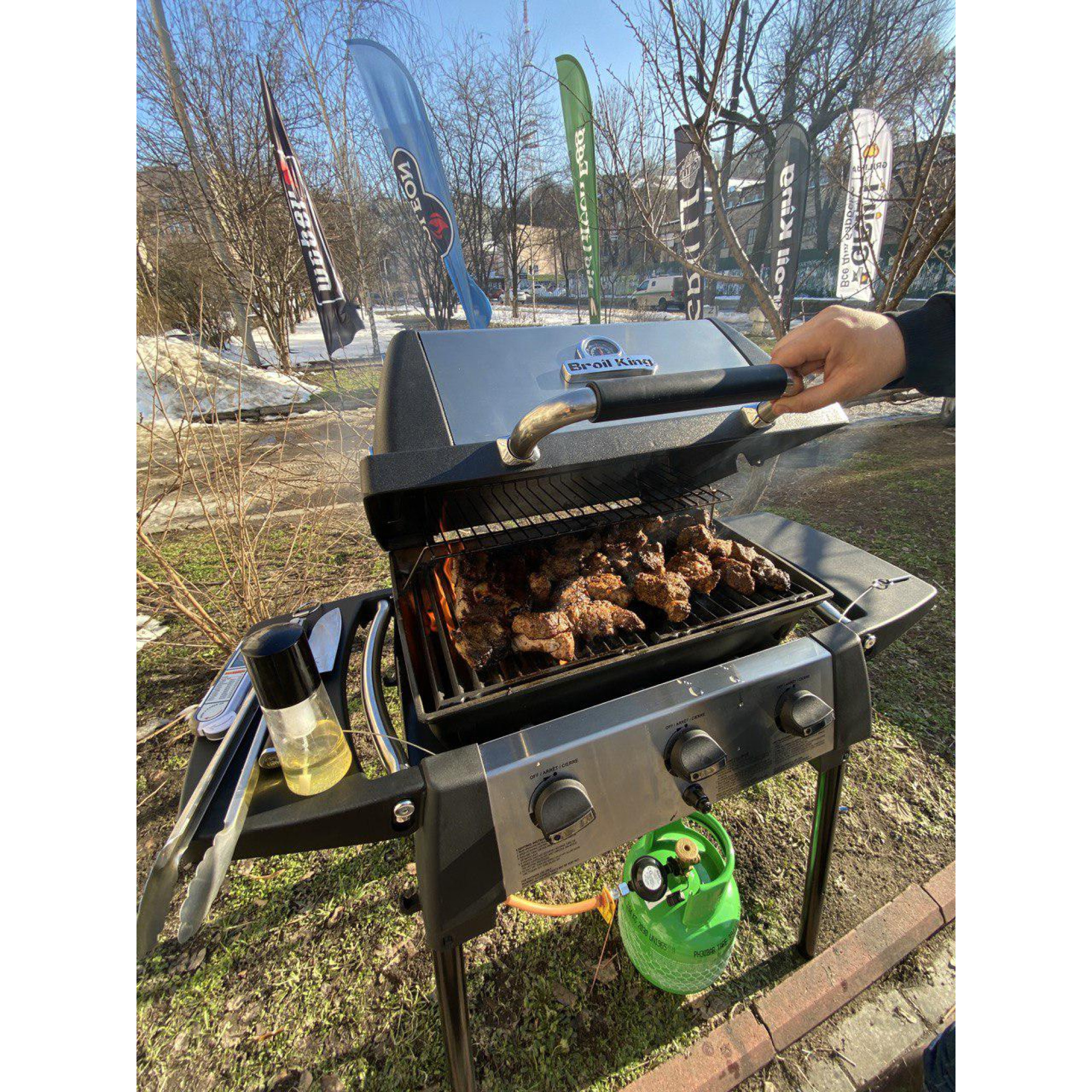 Газовий гриль Porta Chef 320. Broil King 952653 - 3 - Robinzon.ua
